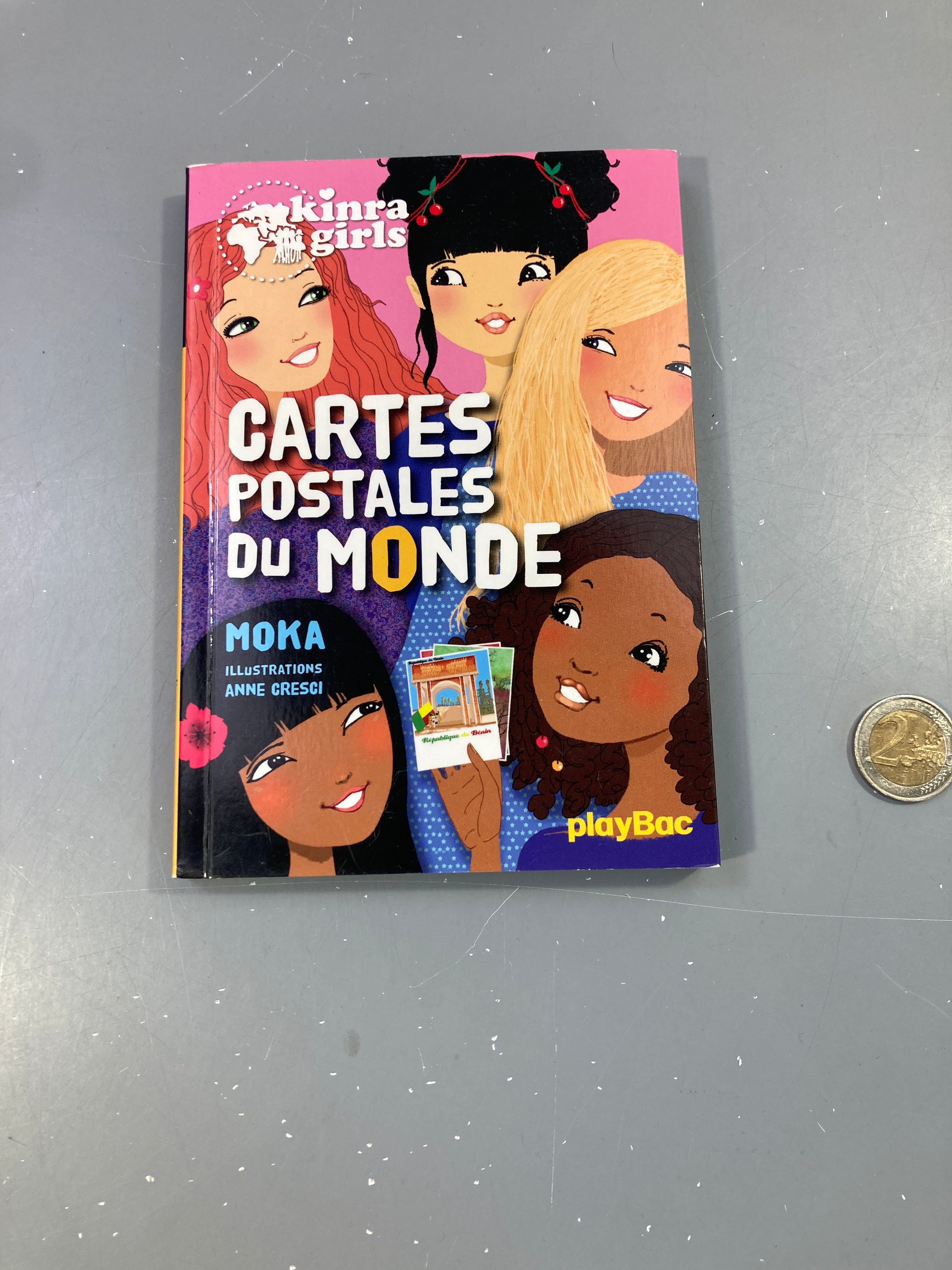 Cartes postles du monde - kinra girl - 10