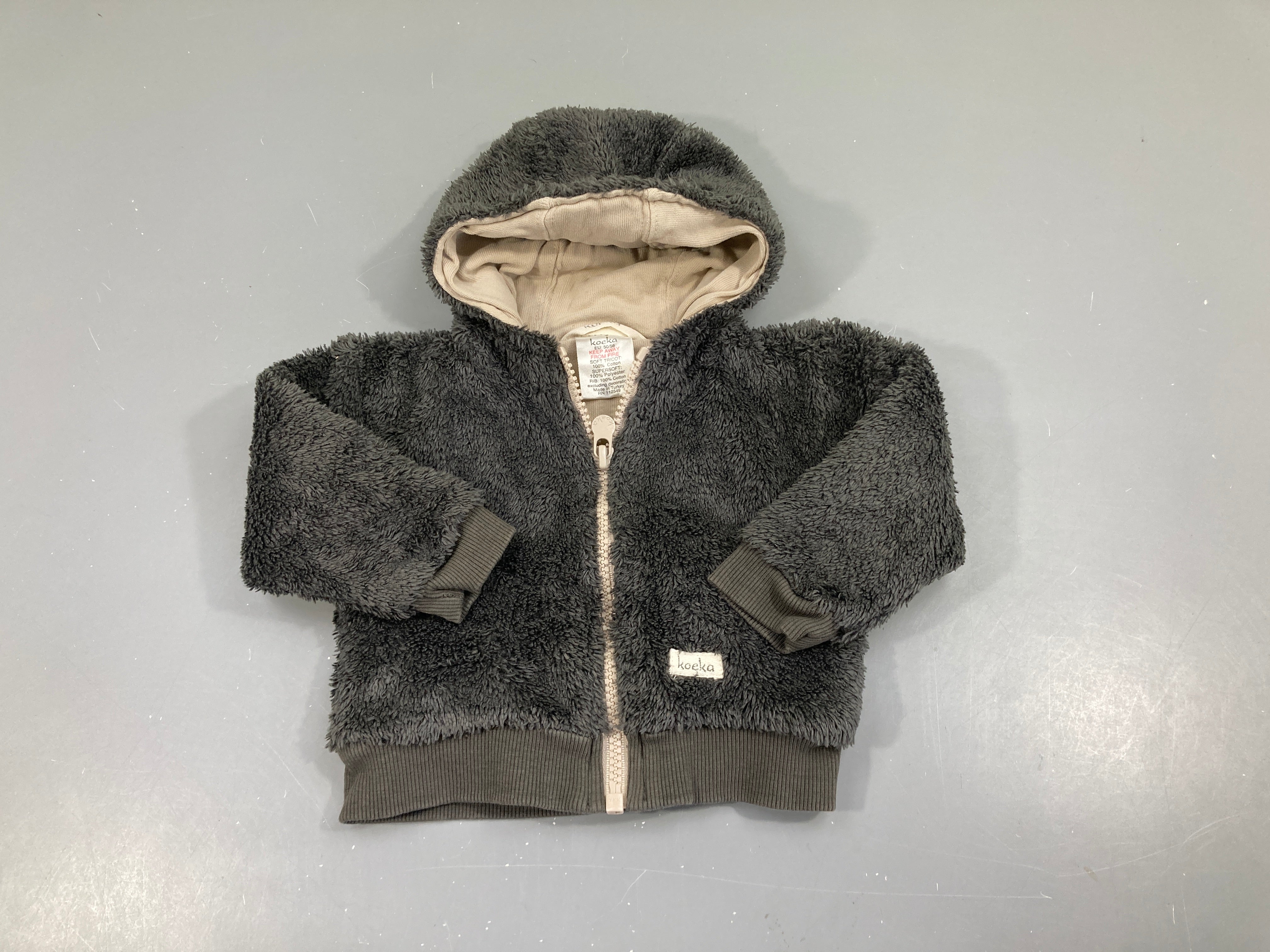 Gilet velours gris foncé à capuche