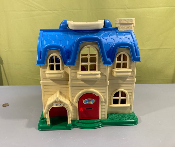 Maison Little people vintage avec personnages et accessoires, moins cher chez Petit Kiwi