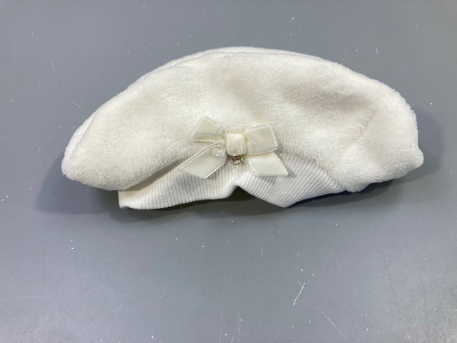Bonnet en velours blanc , petit noeud à l'avant,49 cm, moins cher chez Petit Kiwi