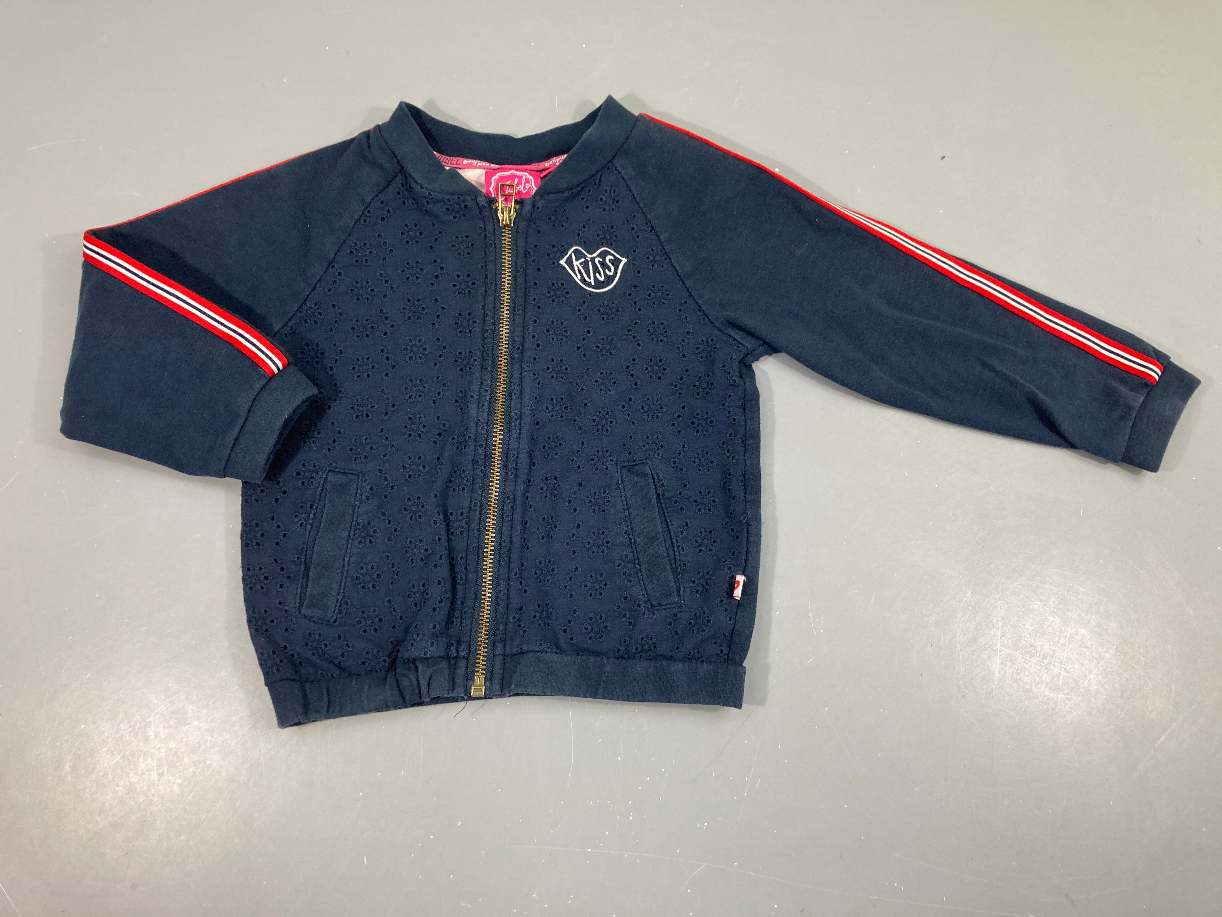 Sweat bleu foncé broderie KIss