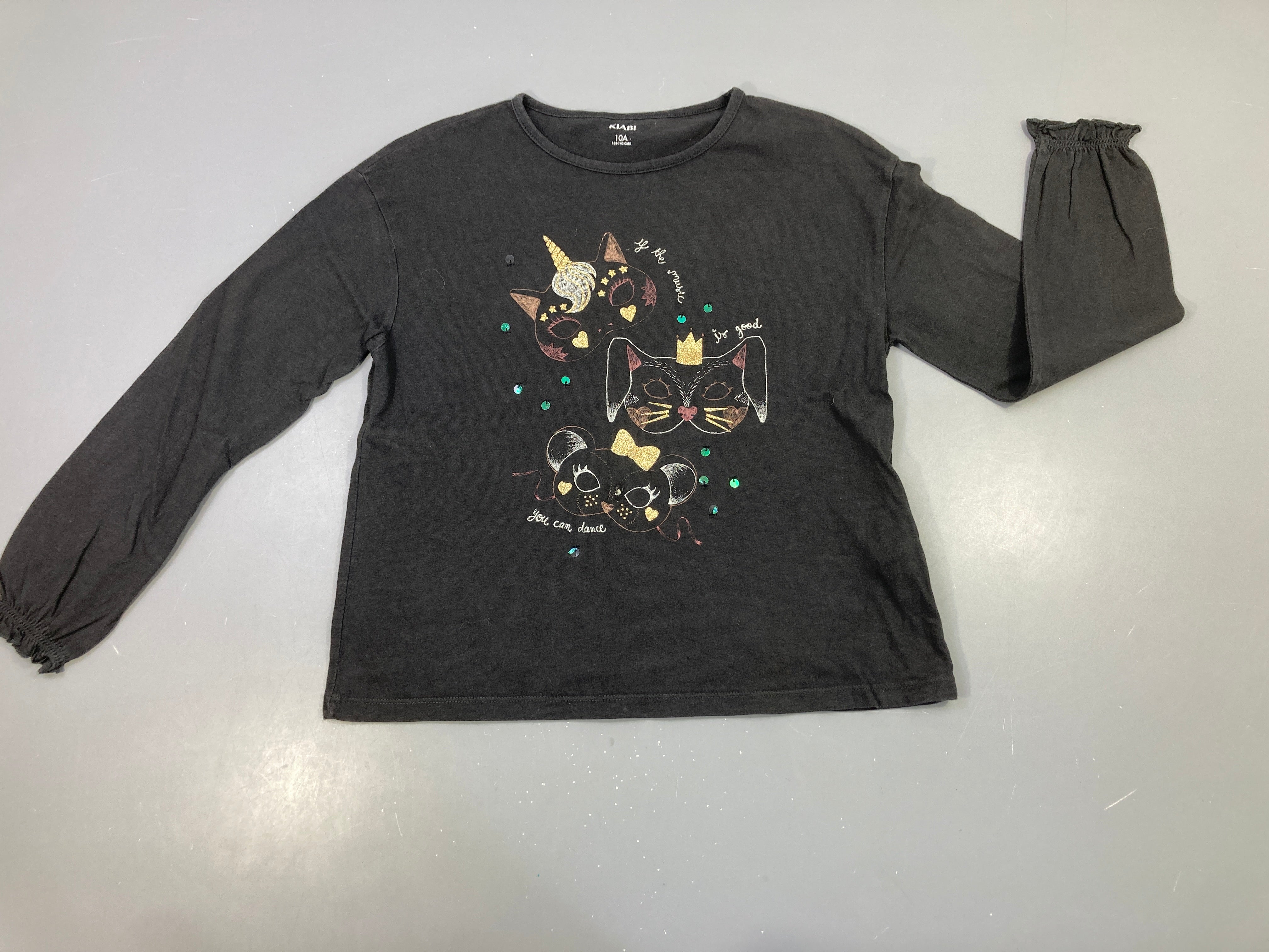 T-shirt m.l noir, masques têtes d'animaux  avec motifs pailletés dorés