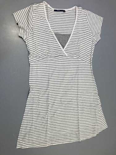 T-shirt m.c de grossesse blanc rayé gris clair, très légèrement bouloché, moins cher chez Petit Kiwi