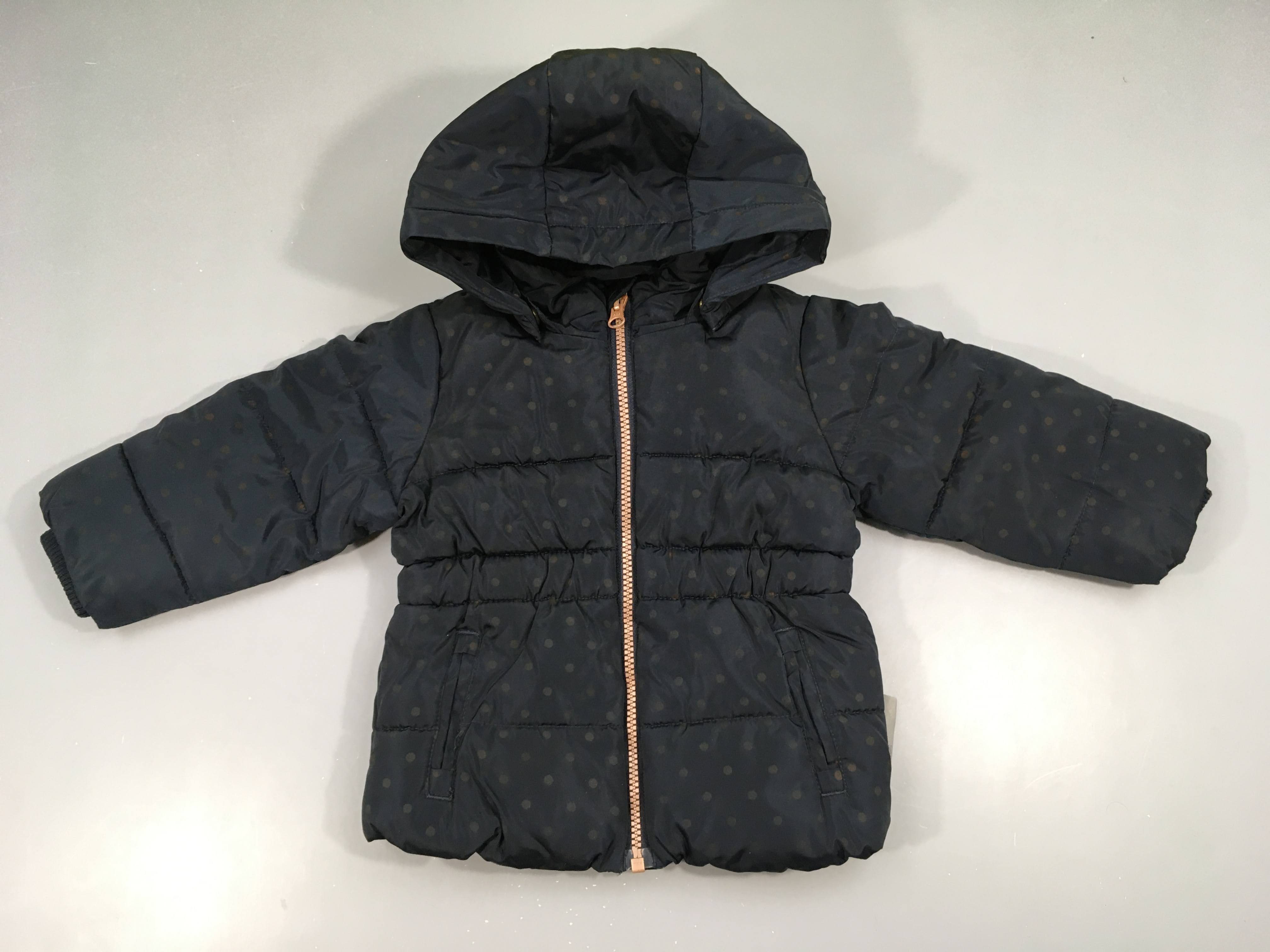 Veste ouatinée à capuche amovible bleu foncé pois taupe