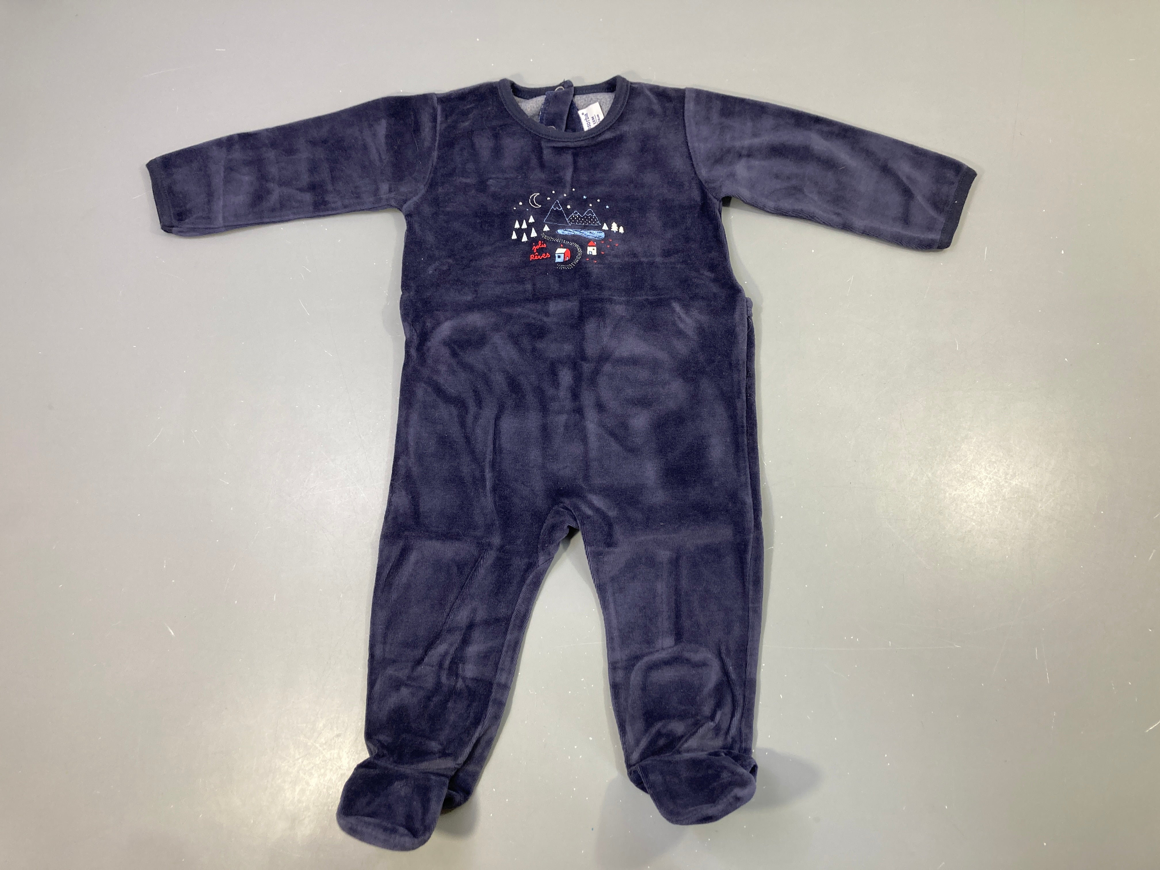 Pyjama velours bleu marine motif montagne