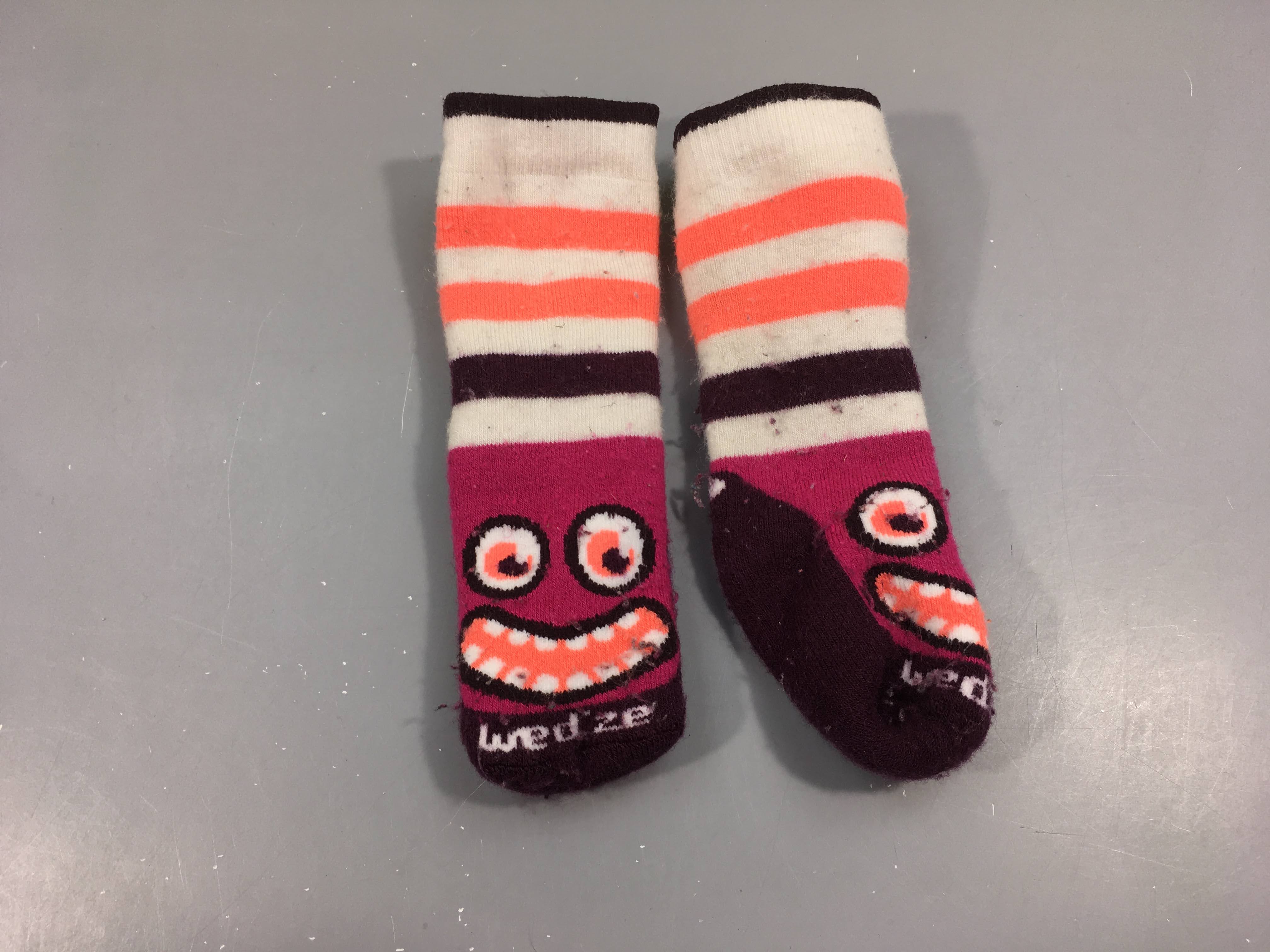 Chausettes épaisses mauve et rose, P 19-22