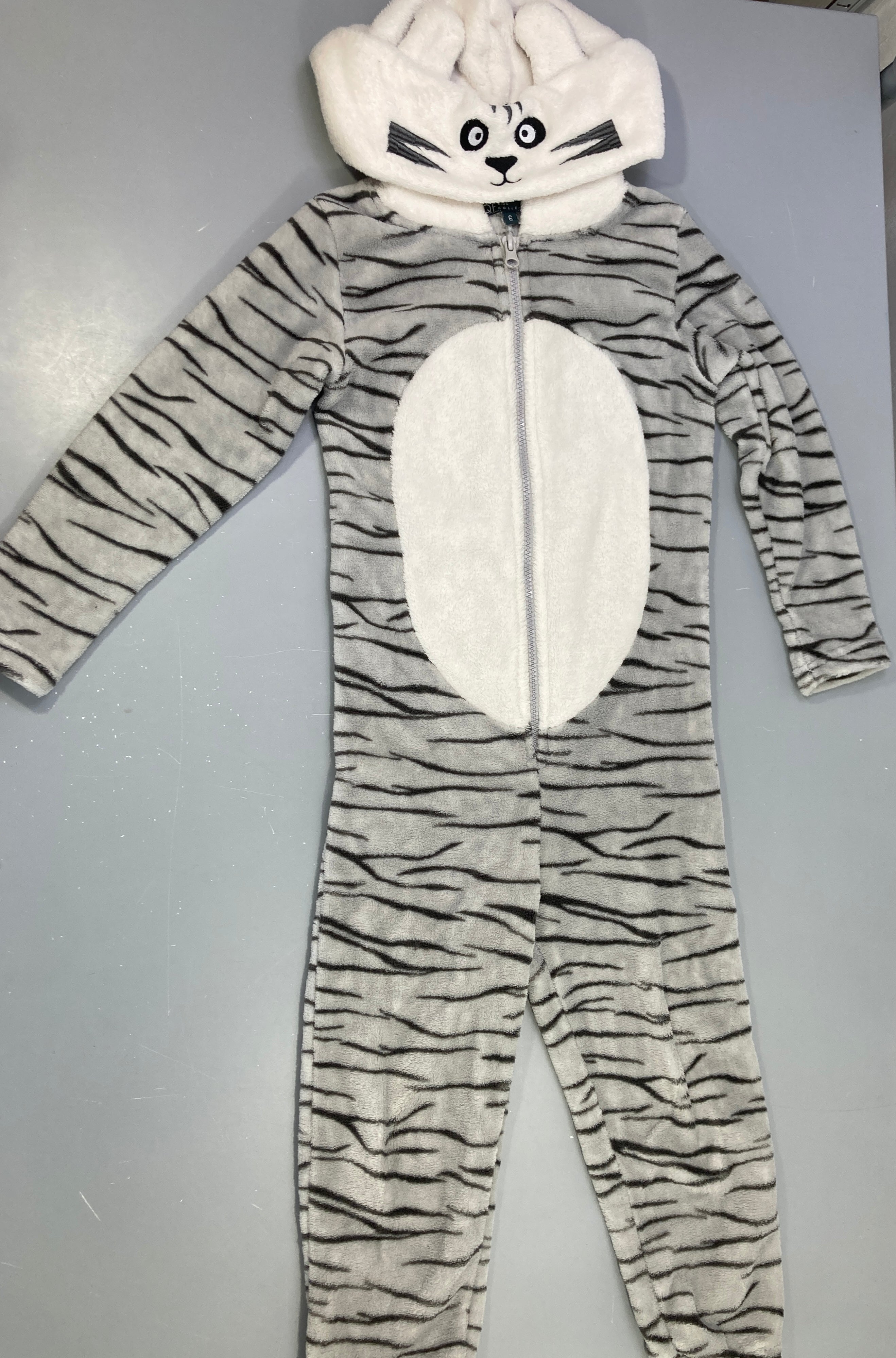 Combinaison velours capuche chat gris/blanc