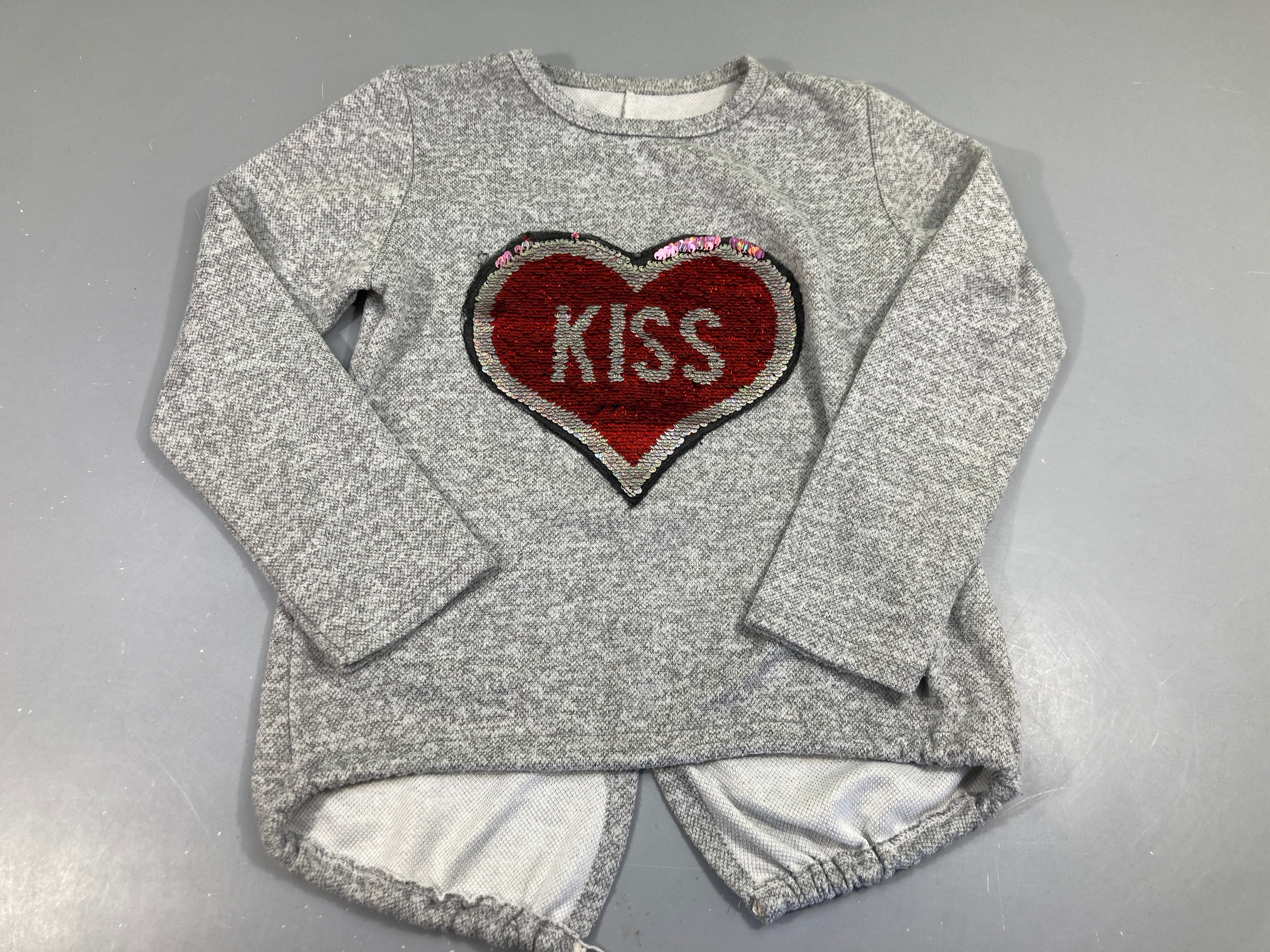 Sweat gris clair coeur en sequins Kiss