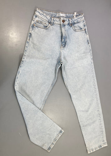 Jeans mom clair-Quelques taches, moins cher chez Petit Kiwi