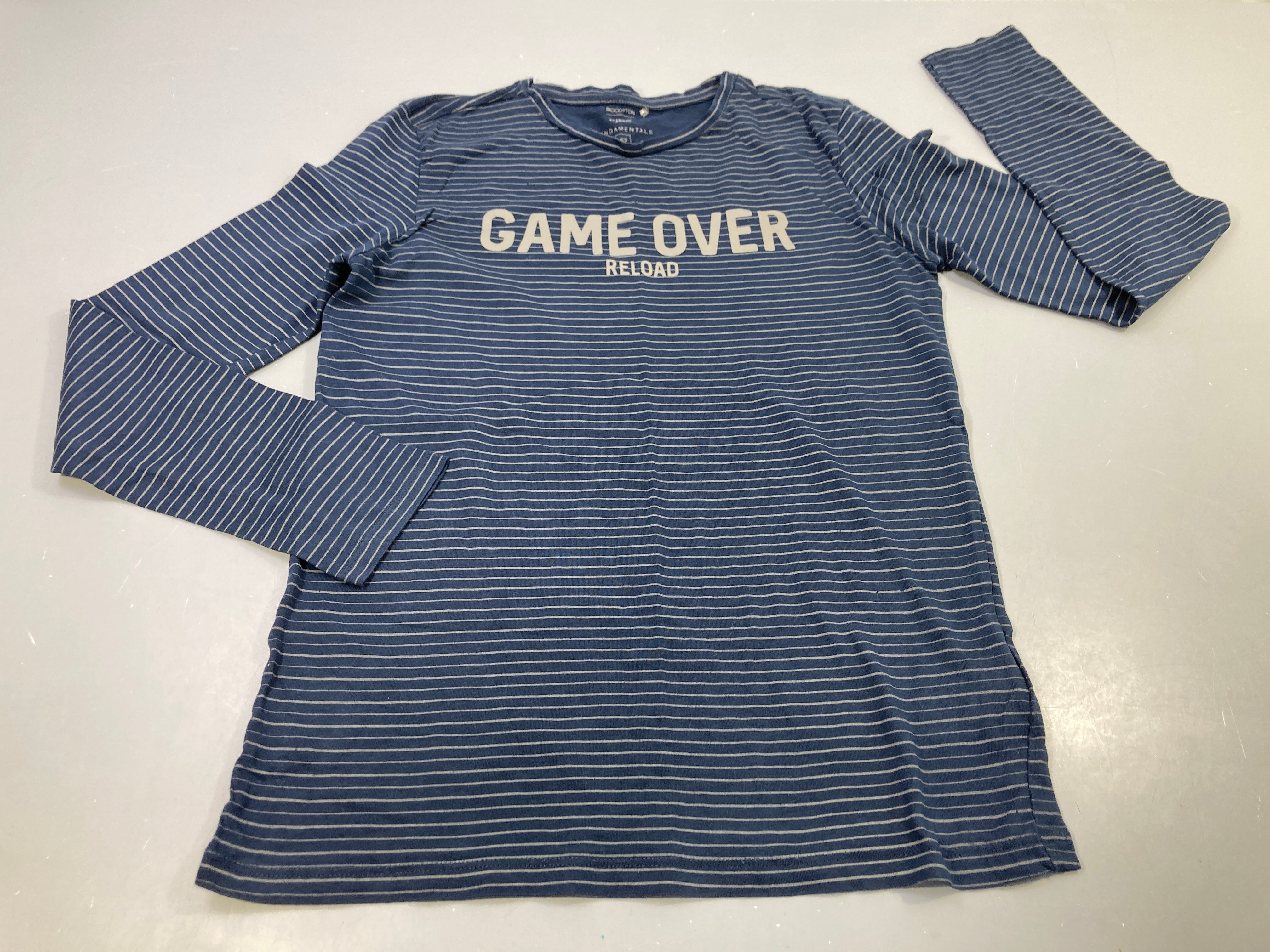 T-shirt m.l bleu marine rayé gris 