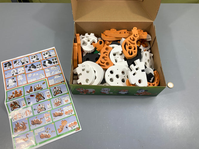 Bloco Tiger & Panda, 25008, jeu de construction en mousse 3D avec pièces articulées. 237pcs, complet, moins cher chez Petit Kiwi