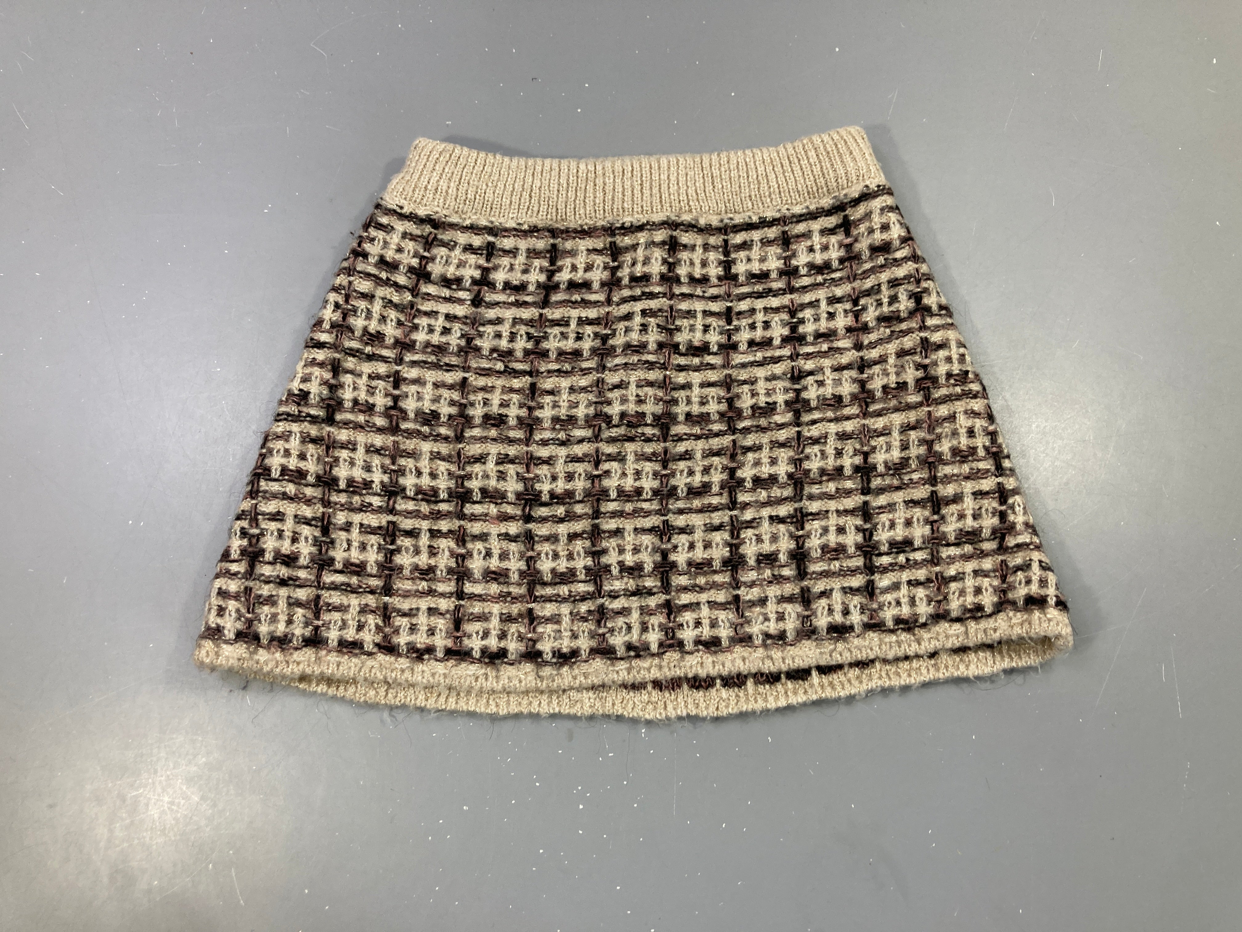 Jupe tricot beige/marron à carreaux