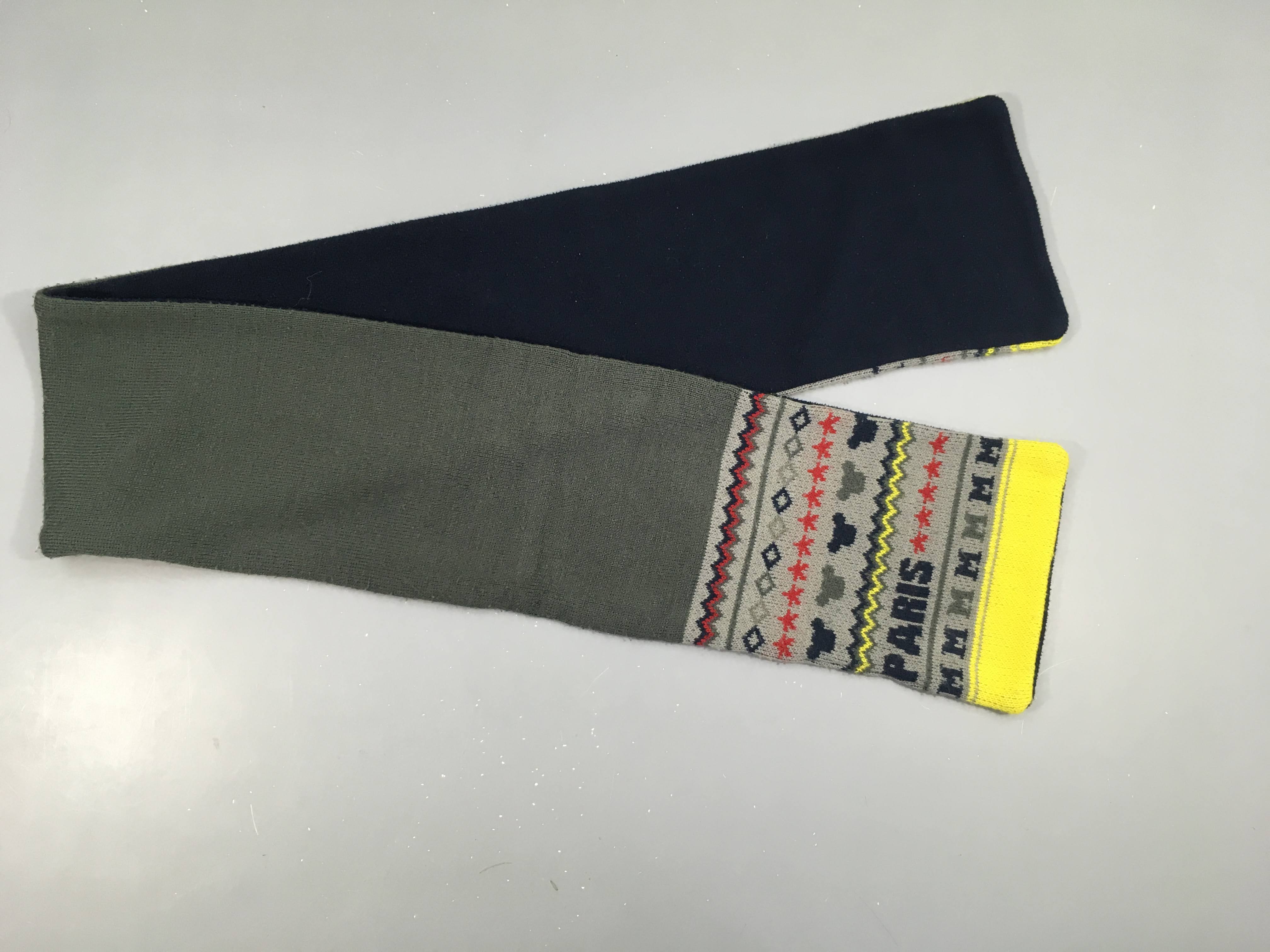 Echarpe gris -jaune Mickey Doublé polar