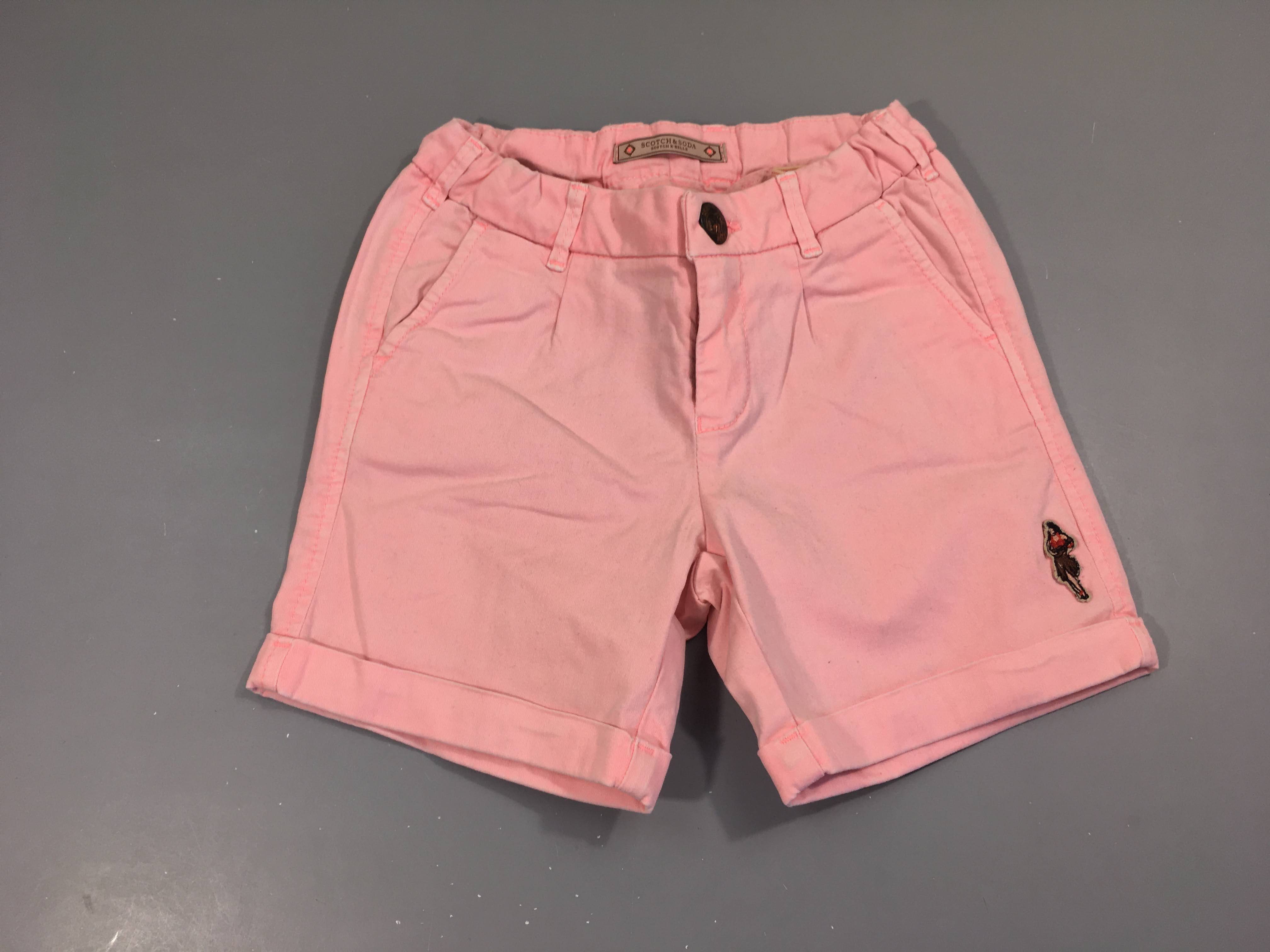 Short toile rose à revers