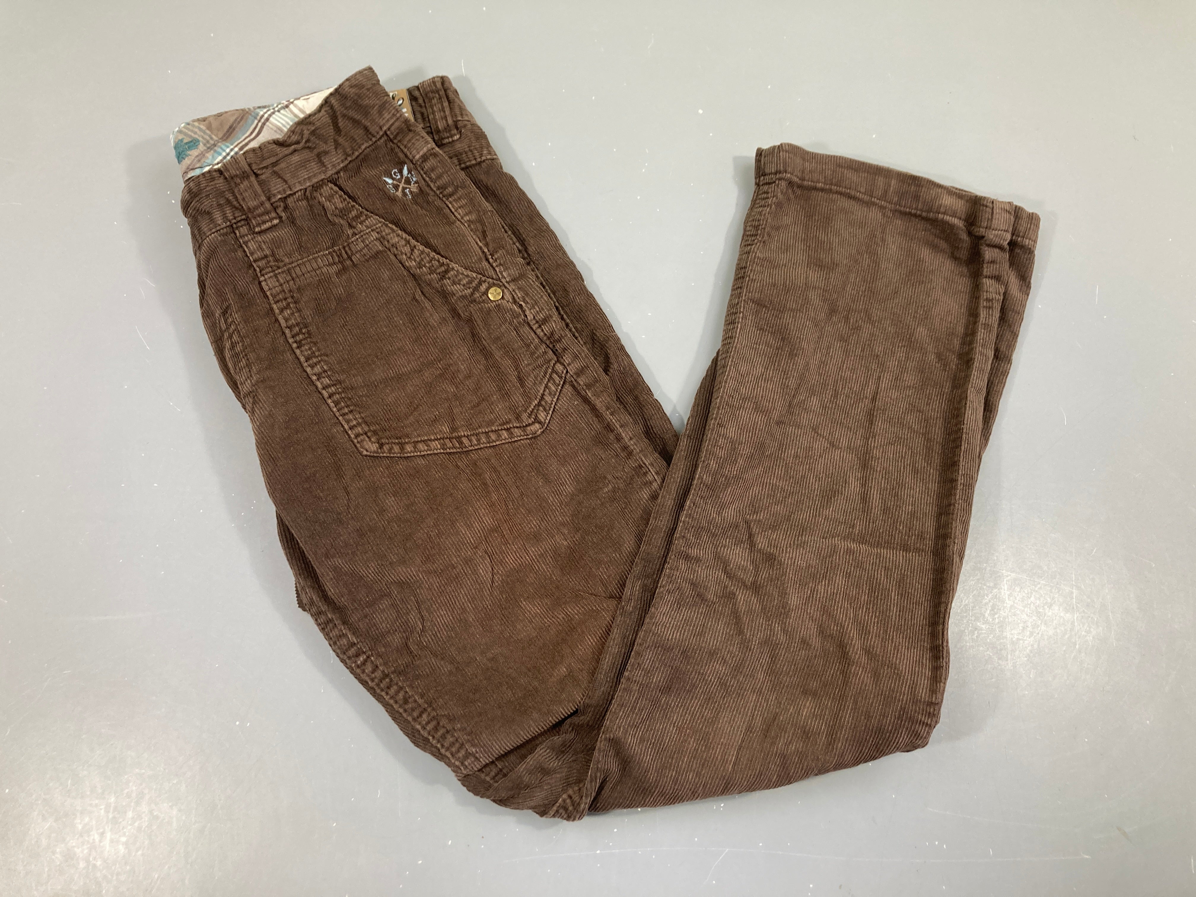 Pantalon velours côtelé brun