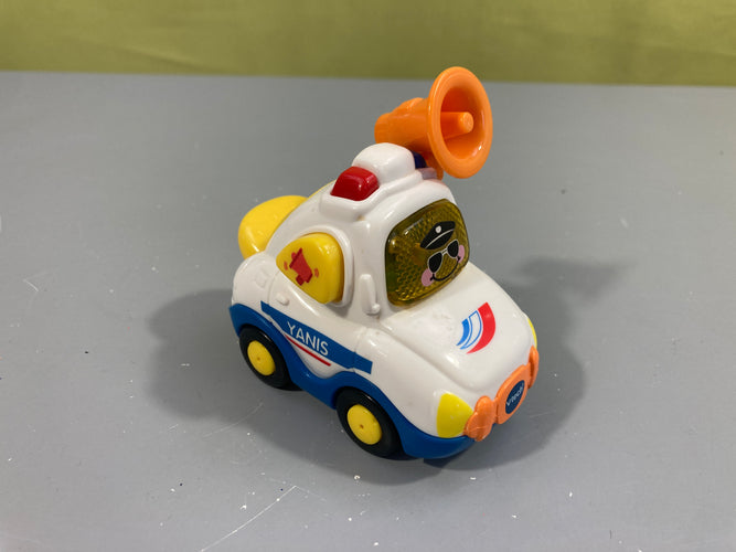 Yanis capitaine police - Tut Tut Bolides, moins cher chez Petit Kiwi
