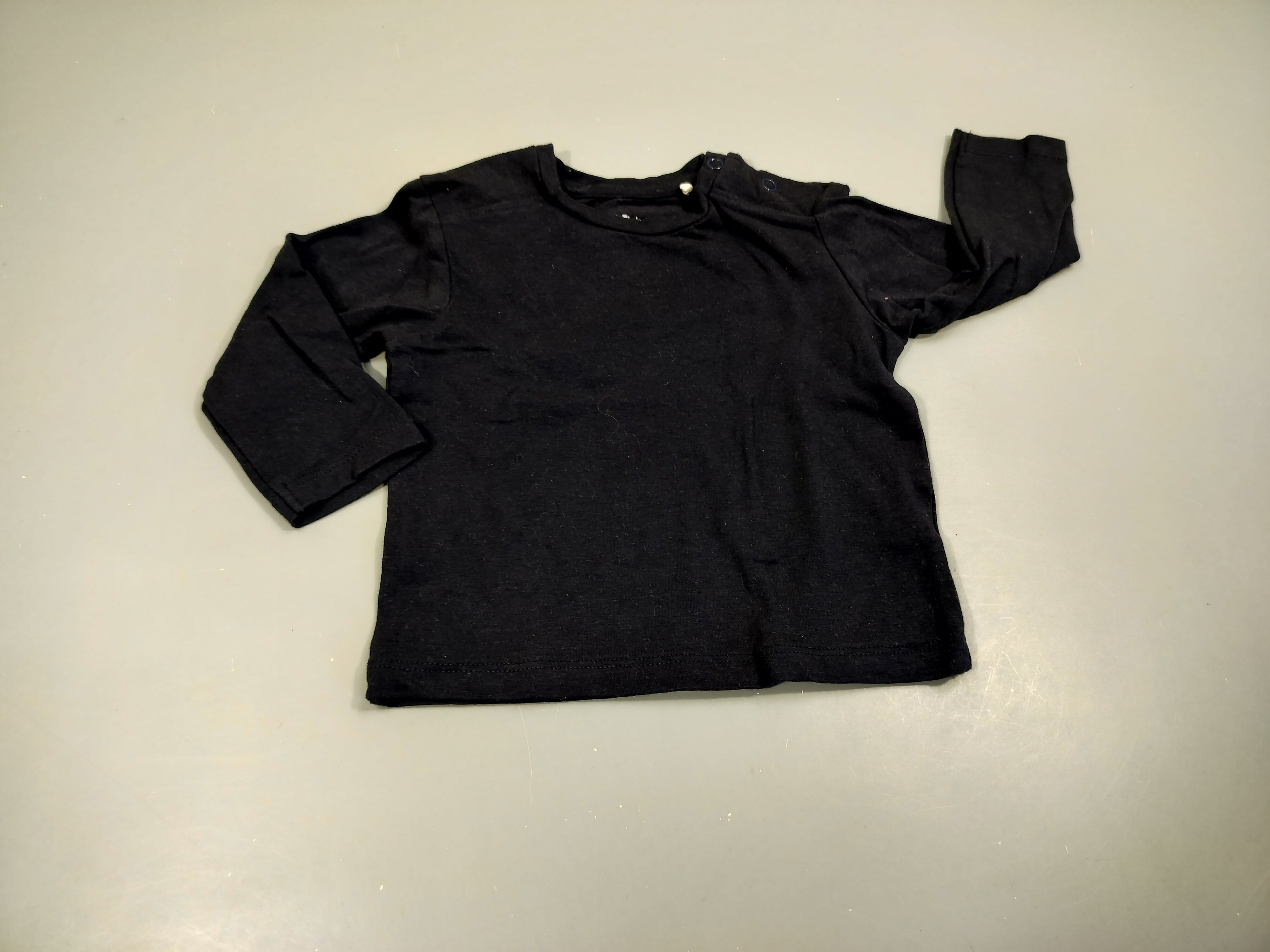 T-shirt m.l bleu marine95% coton 5% élasthanne