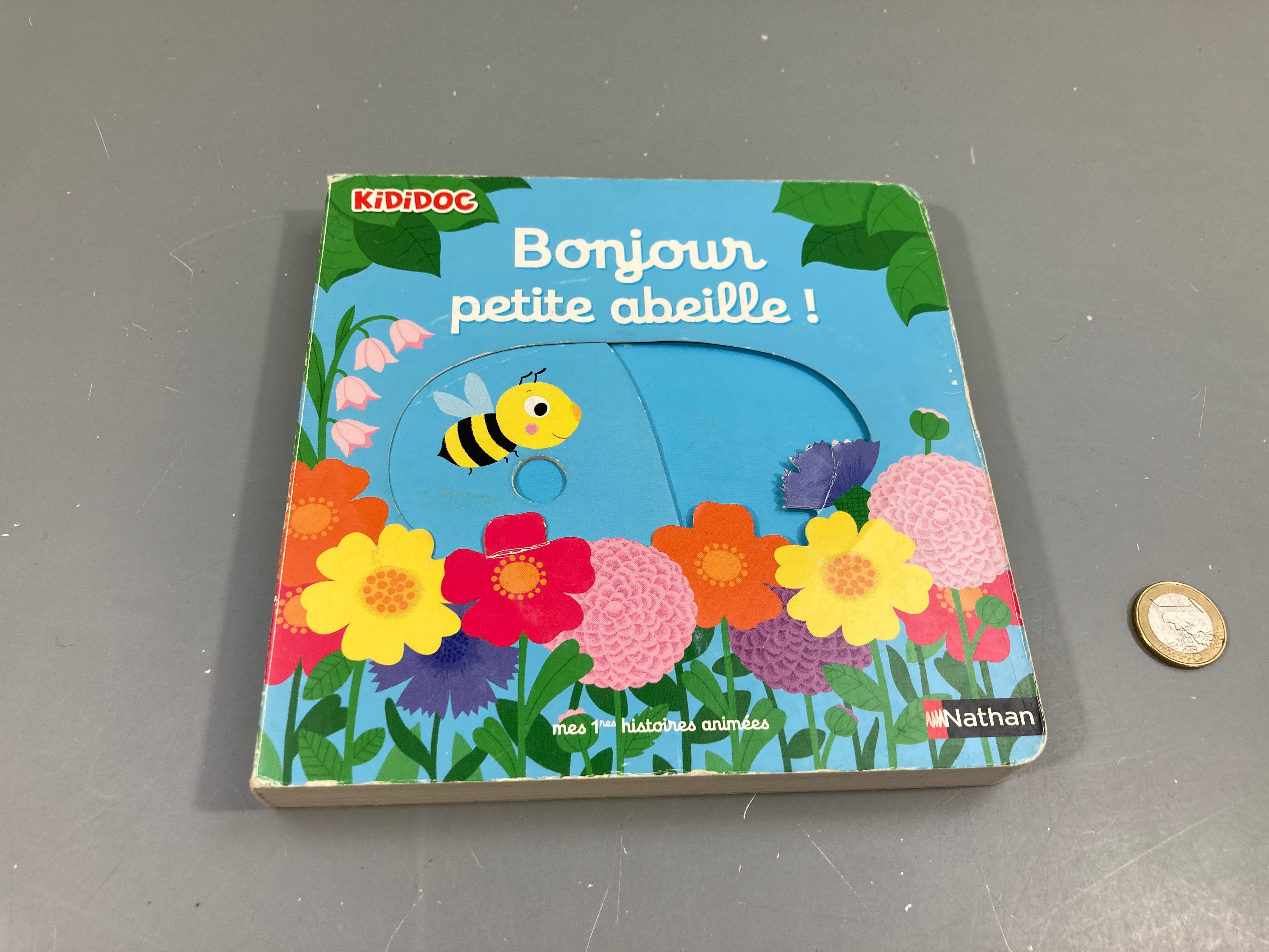 Bonjour petite abeille Kididoc
