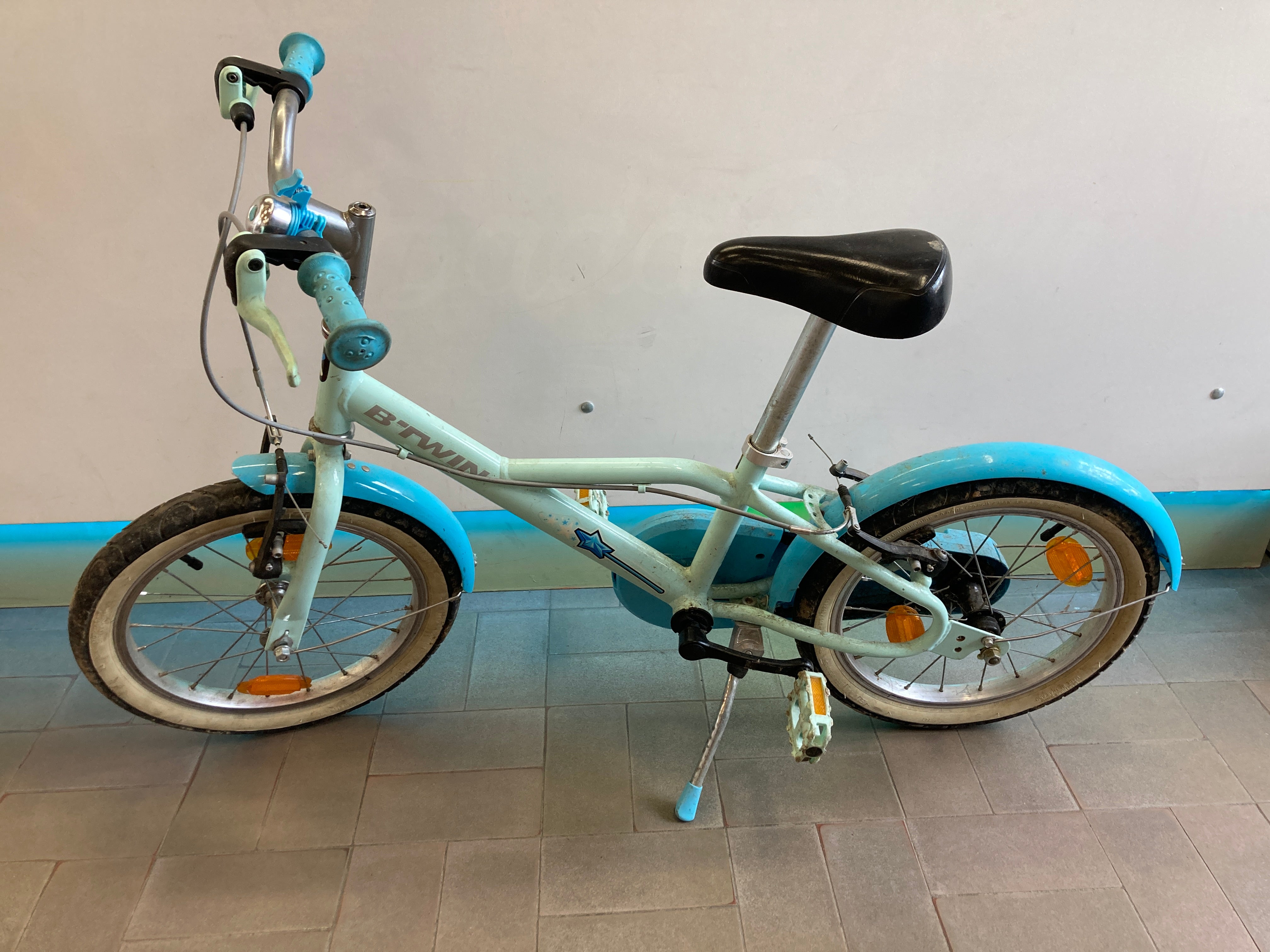 Vélo Blue princess 500, 16pouces, 4-6 ans, Btwin - rouillé par endroit