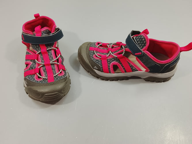 Sandales de randonnées légères  rose et gris. Pas de pointure indiquée, moins cher chez Petit Kiwi