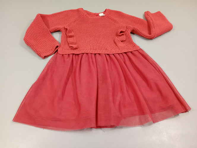 Robe m.l Waikiki bi-matière dessus tricot, dessous tulle rouge.Un peu bouloché, moins cher chez Petit Kiwi