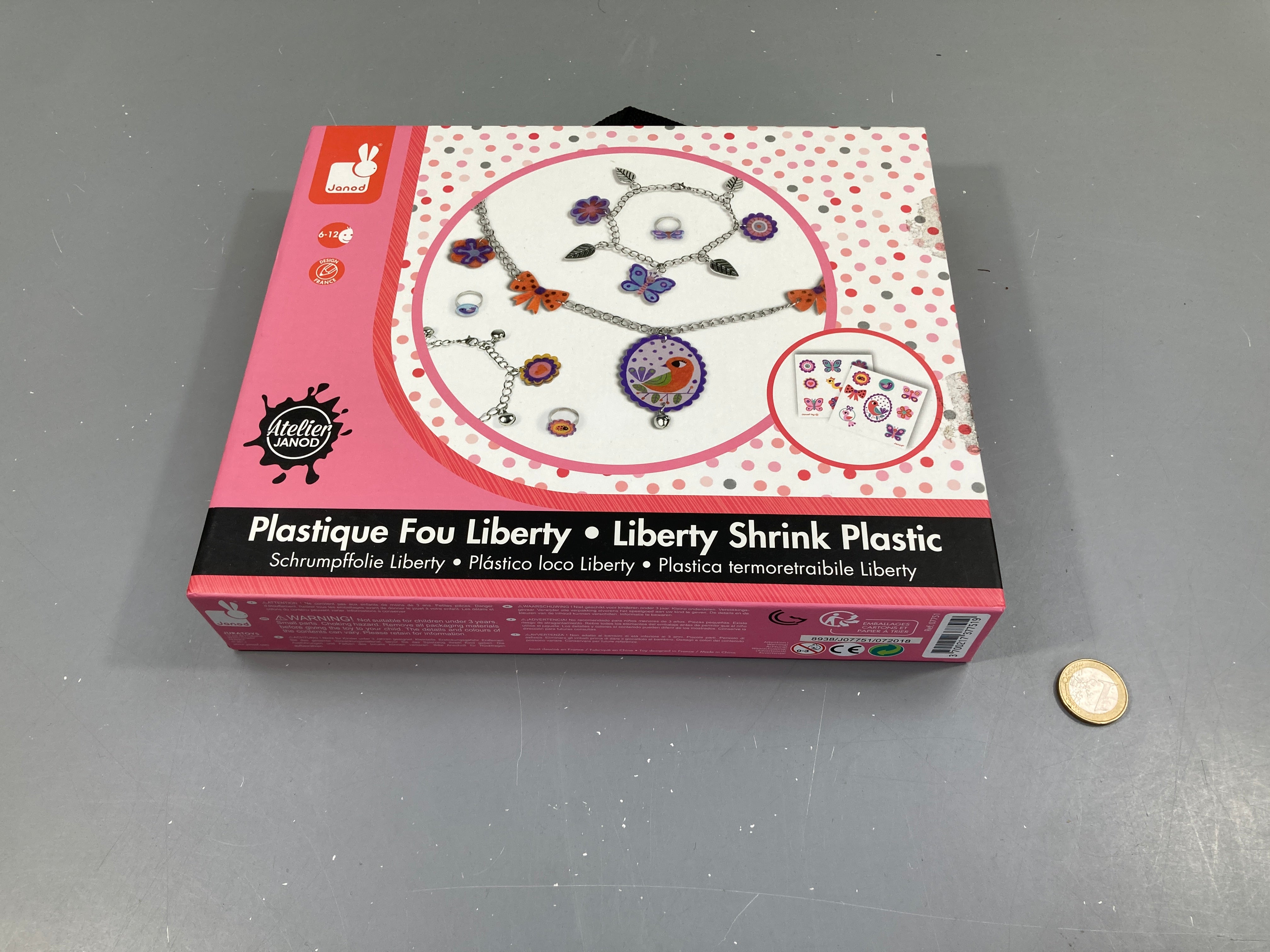 Plastique fou liberty, 6-12a