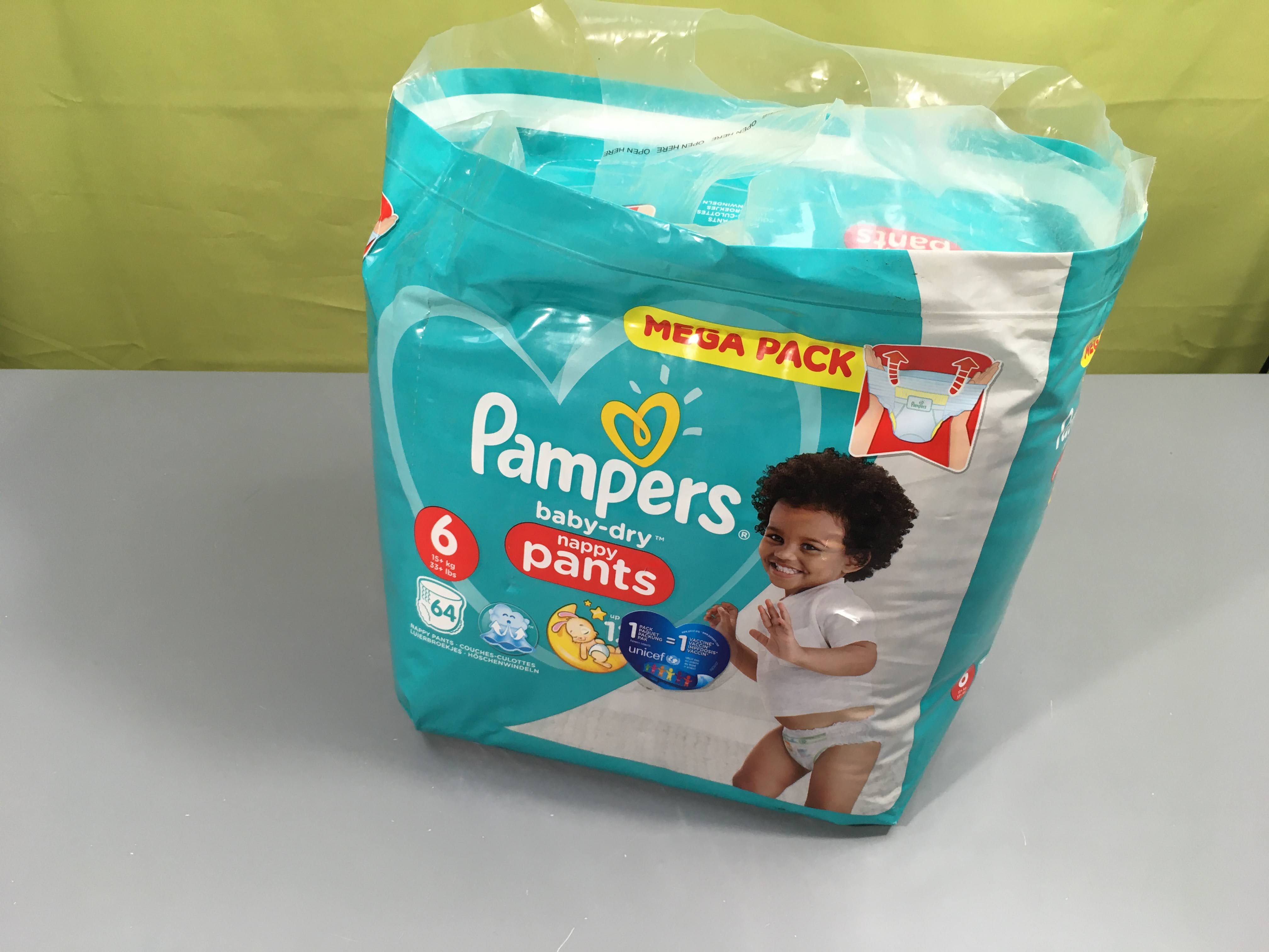 NEUF paquet de 64 Pampers baby-drayé nappy pants, taille 6 (15+kg)
