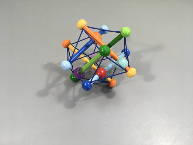 Manhattan Toy Hochet bois élastiques, moins cher chez Petit Kiwi