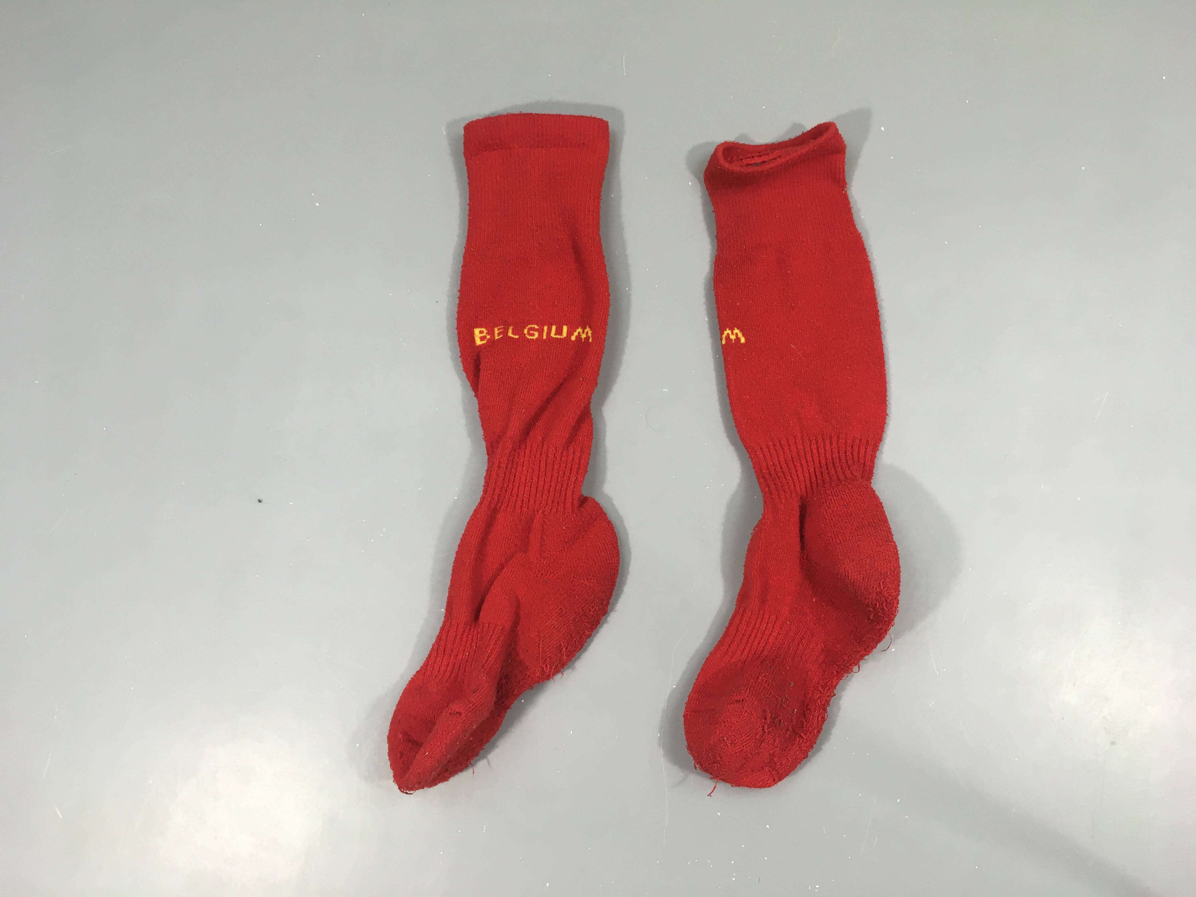 Chaussettes de foot rouge Belgium boulochées