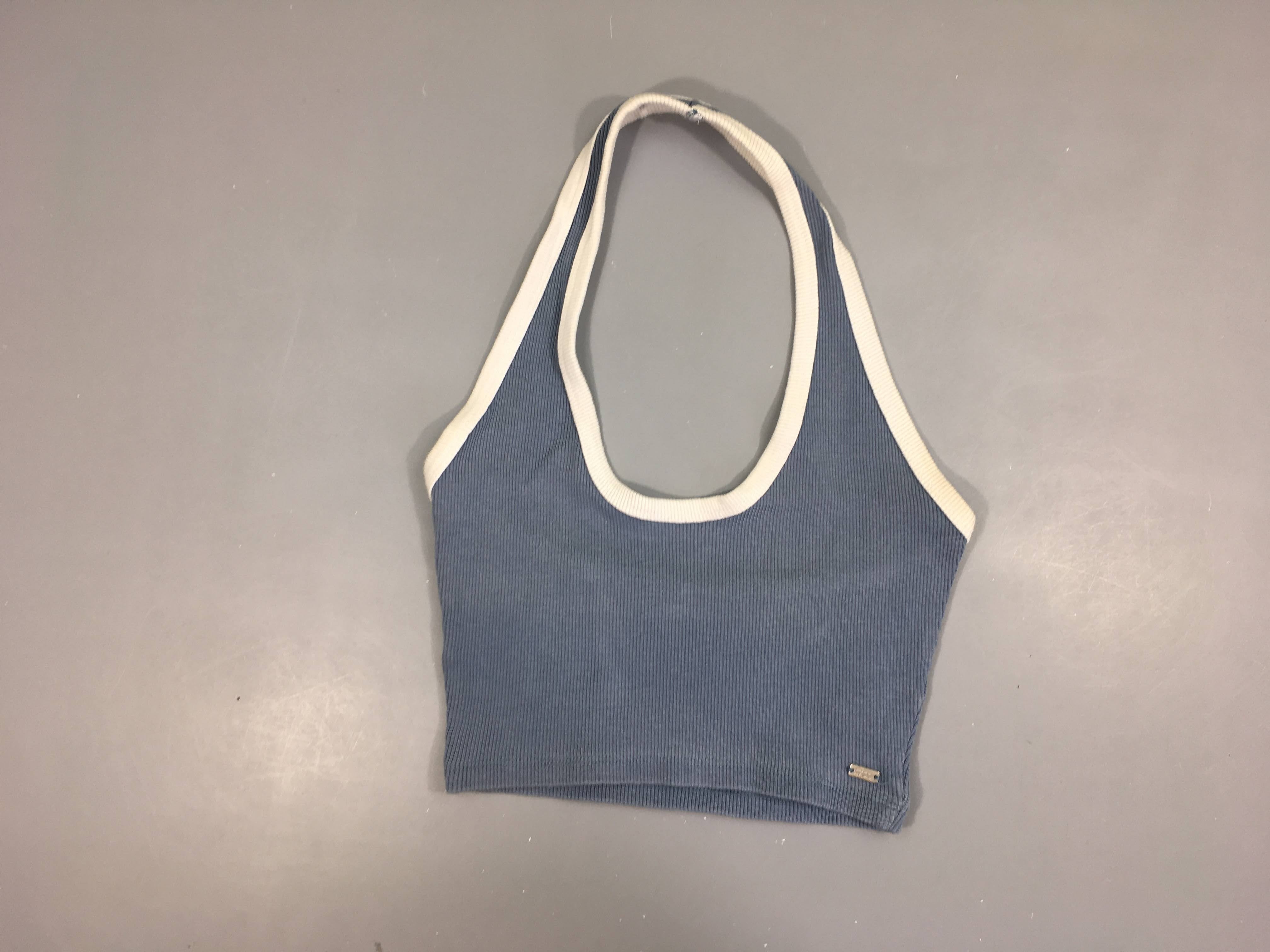 Top fines côtes bleu bord blanc Pull & Bear