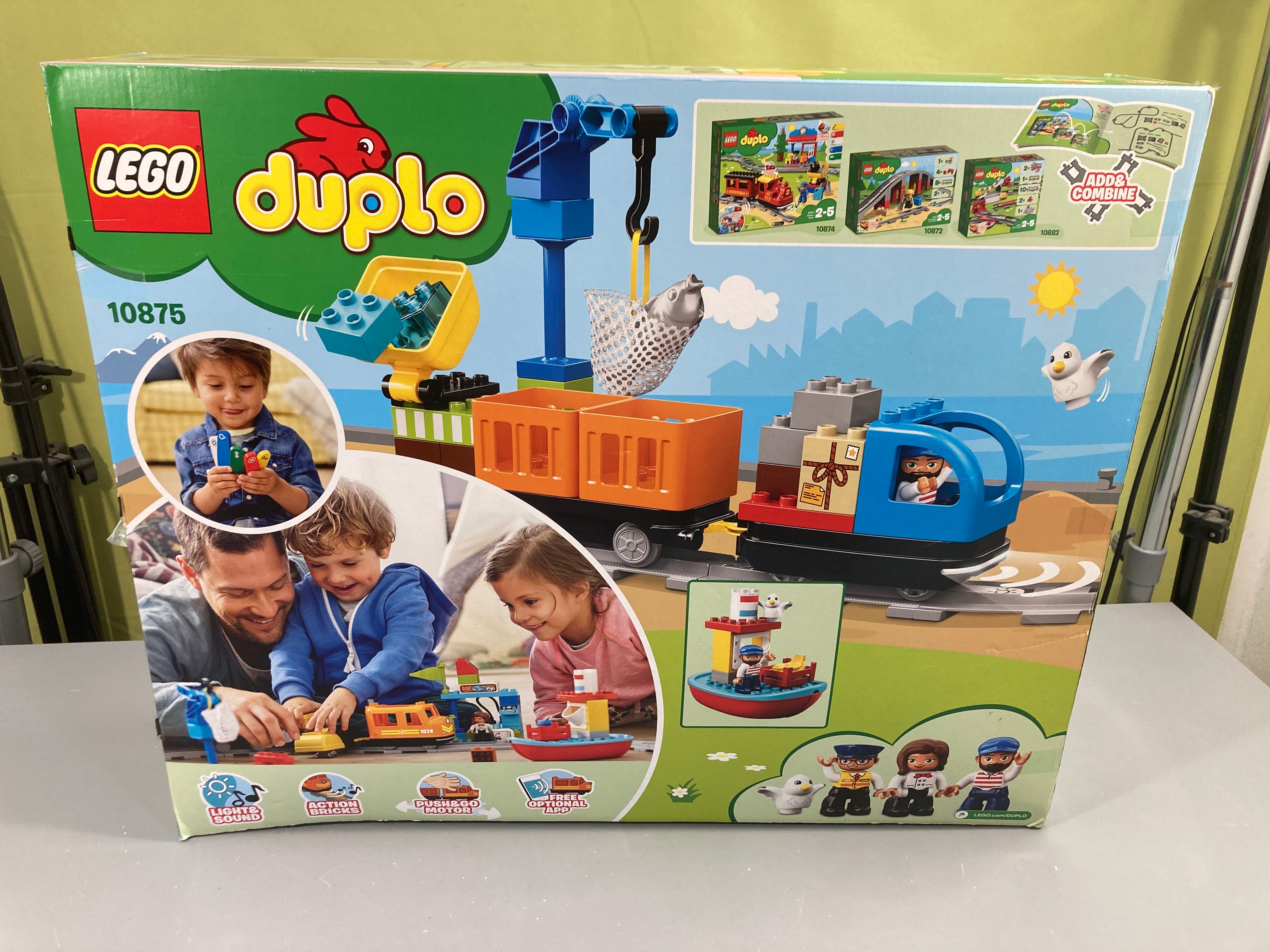 Le train de marchandises Duplo 10875 2-5a Complet