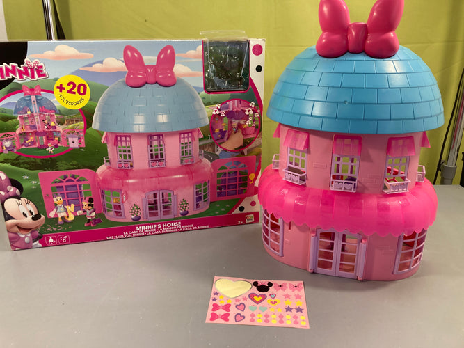 La maison de Minnie Manque juste 3 minis accessoires, moins cher chez Petit Kiwi