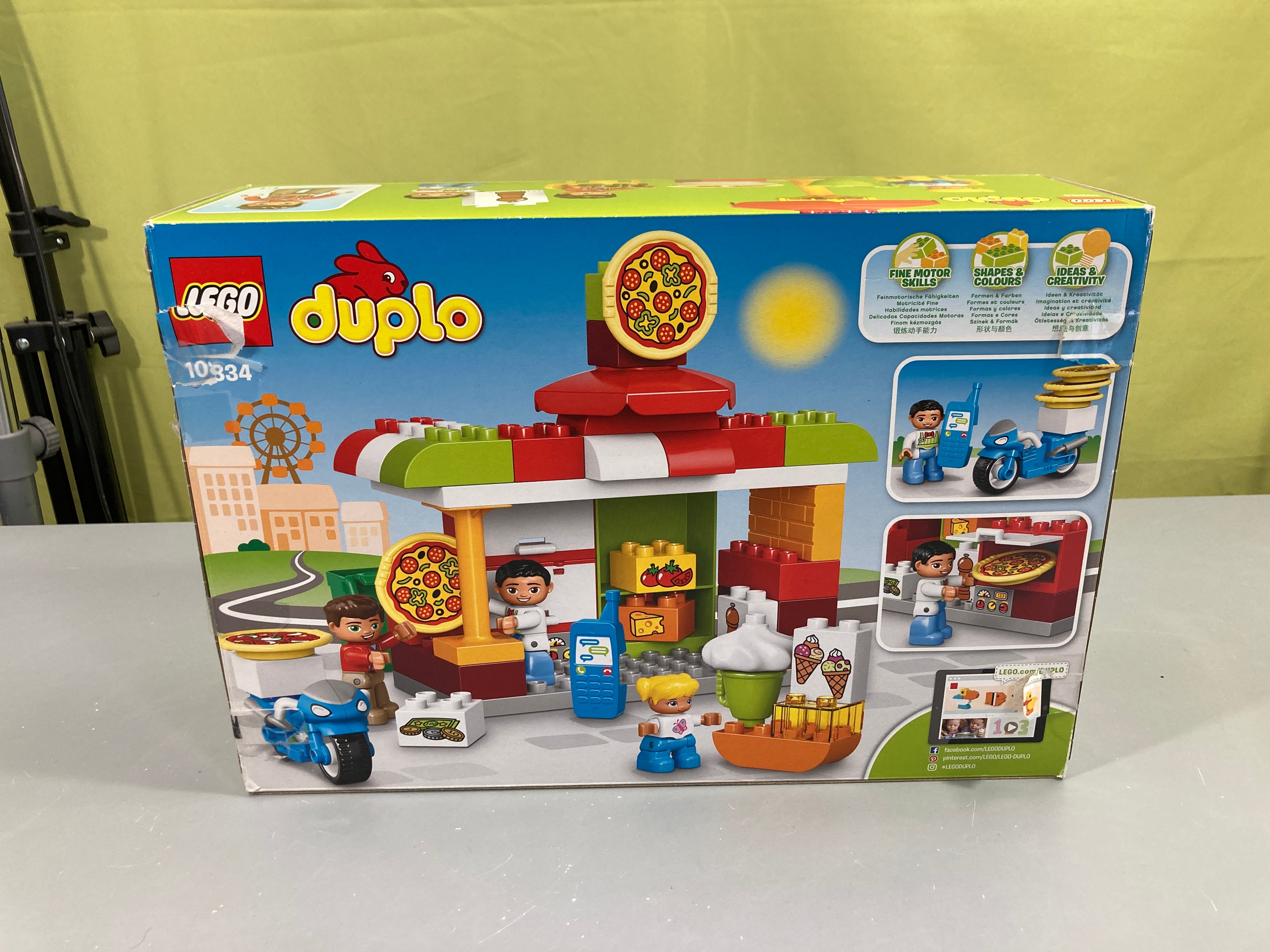 La pizzeria Duplo 10834 2-5a Complet