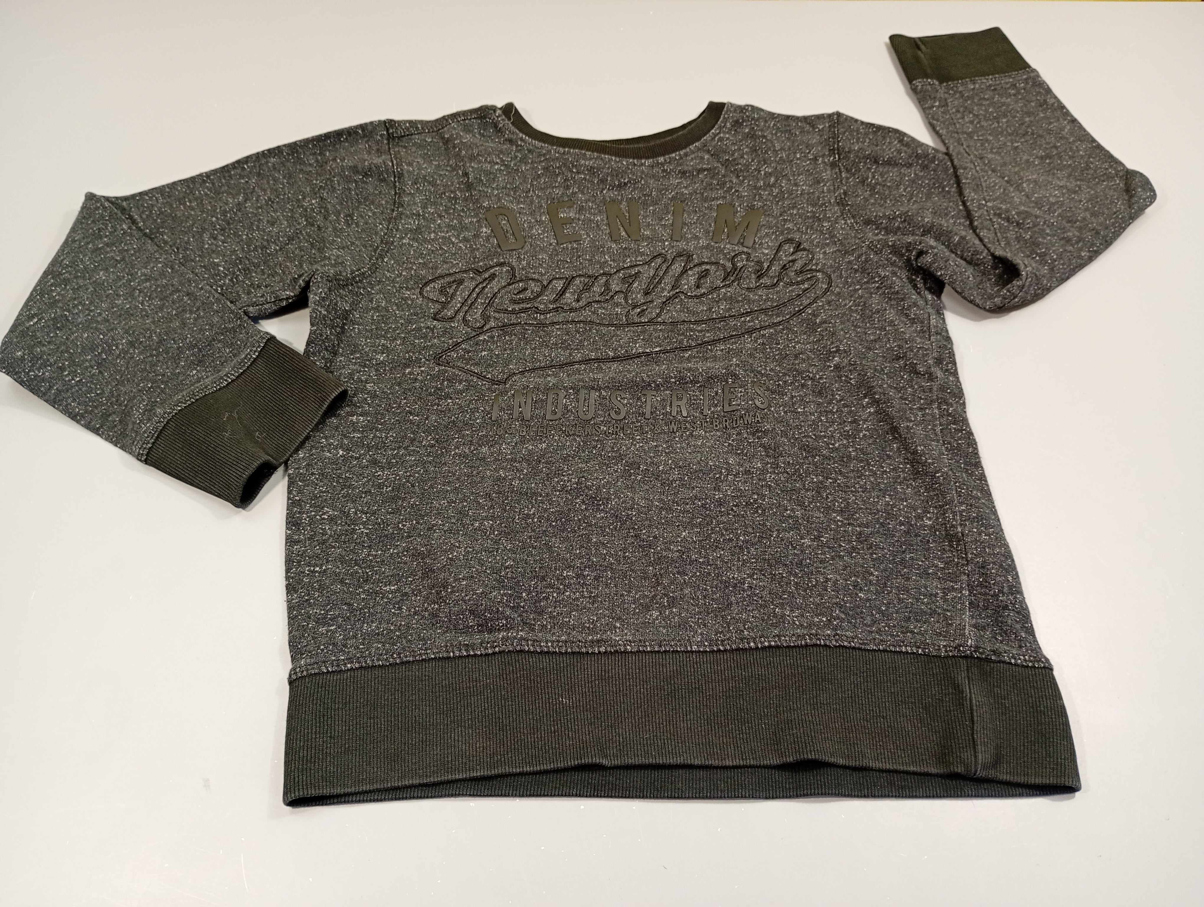 Sweat bleu marine chiné  