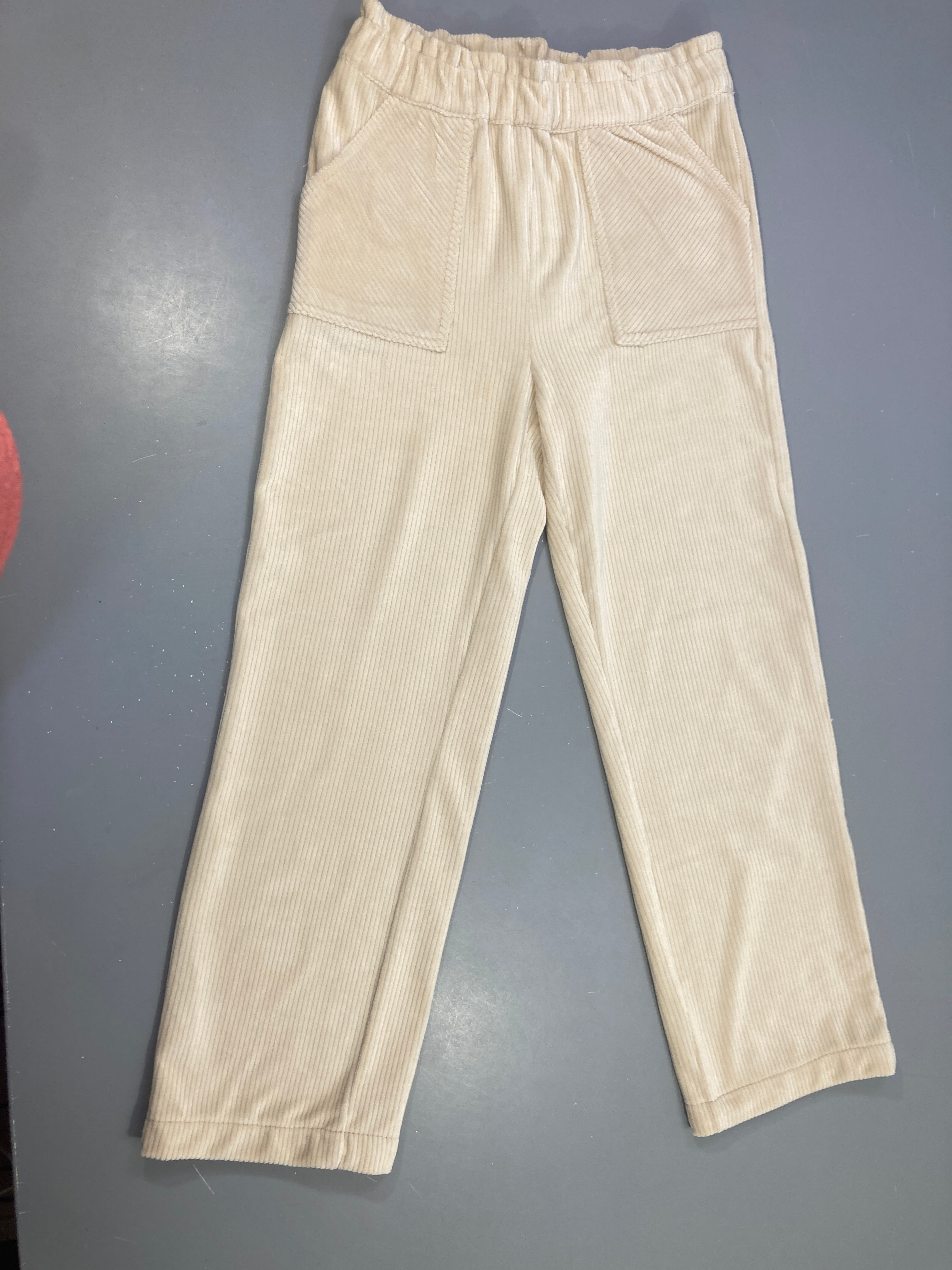 Pantalon velours côtelé écru poches