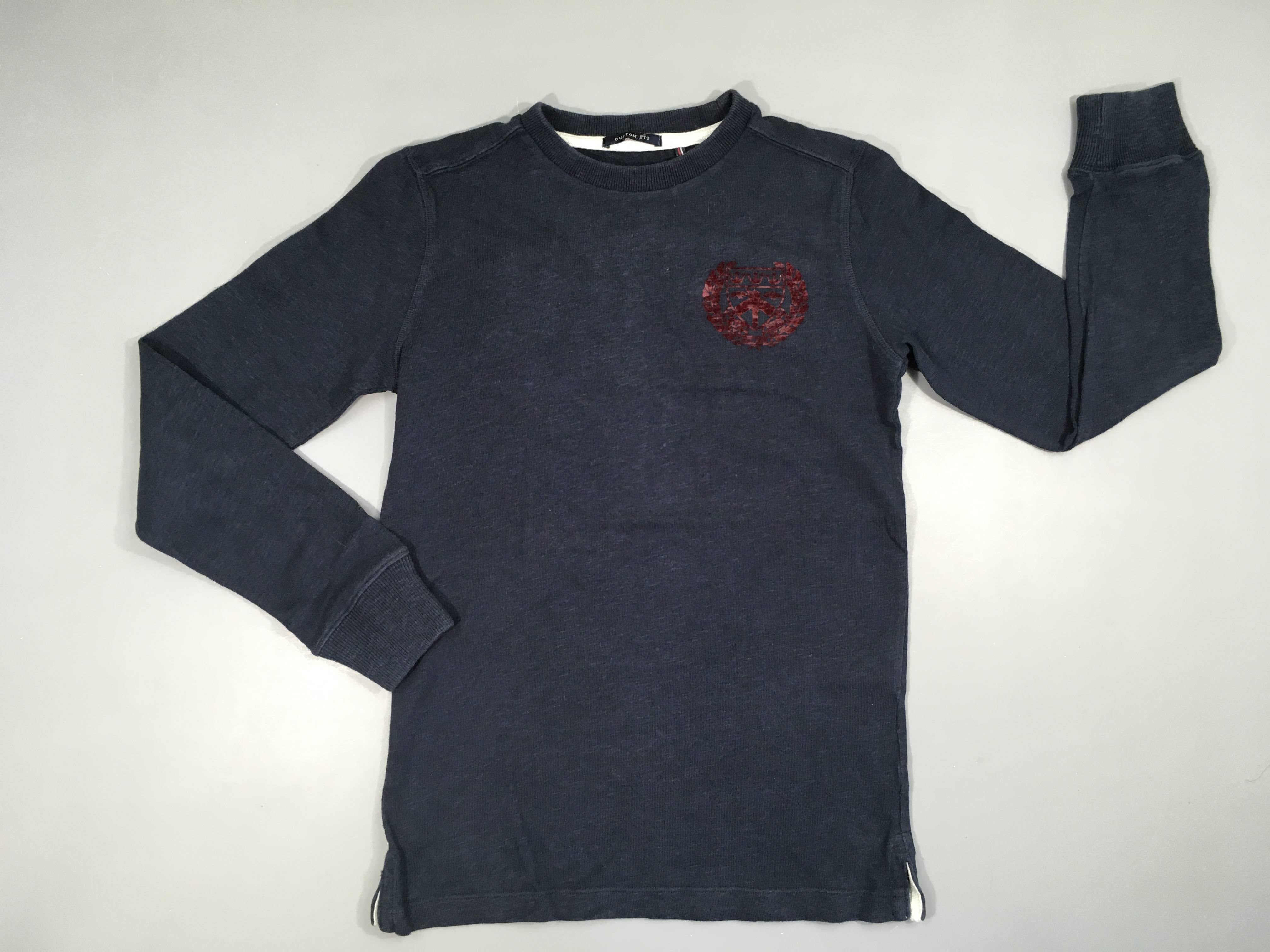 Sweat léger bleu foncé motif bordeau usé!