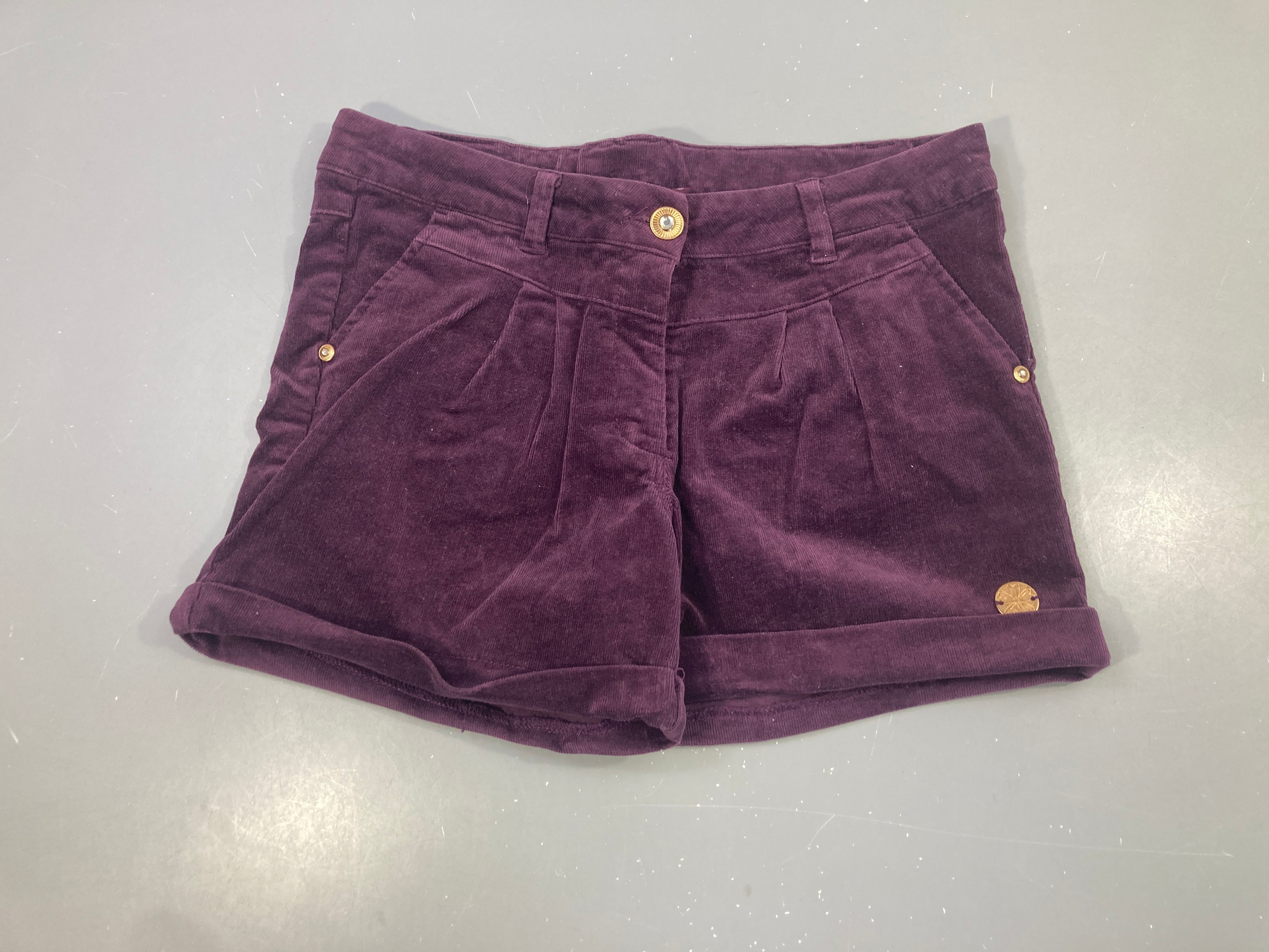 Short velours à revers aubergine Violetta