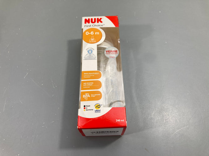 Biberon en verre 240ml NUK, 0-6m, NEUF, moins cher chez Petit Kiwi