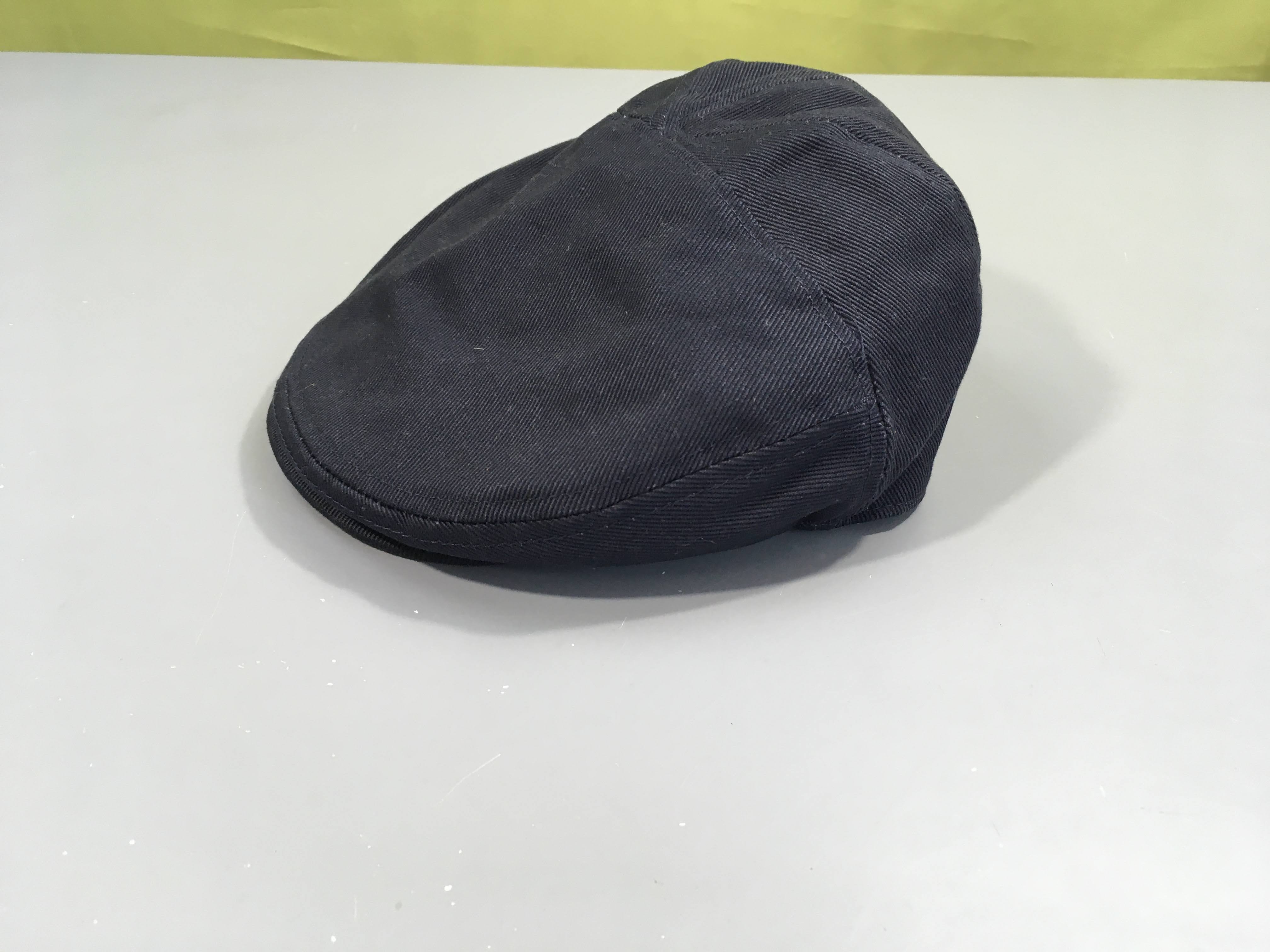 Beret bleu marine