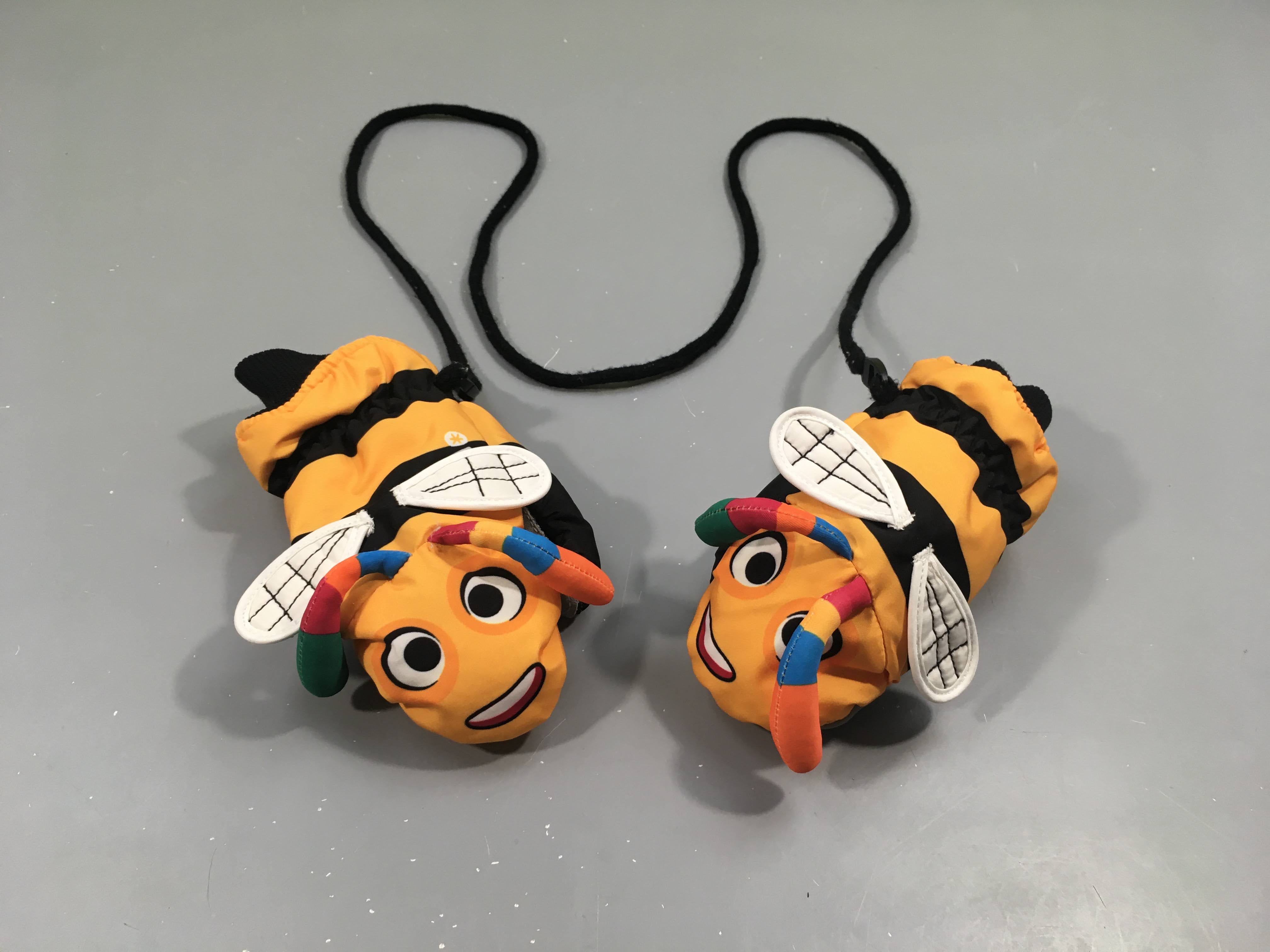 Moufles oranges abeilles, 2-3a