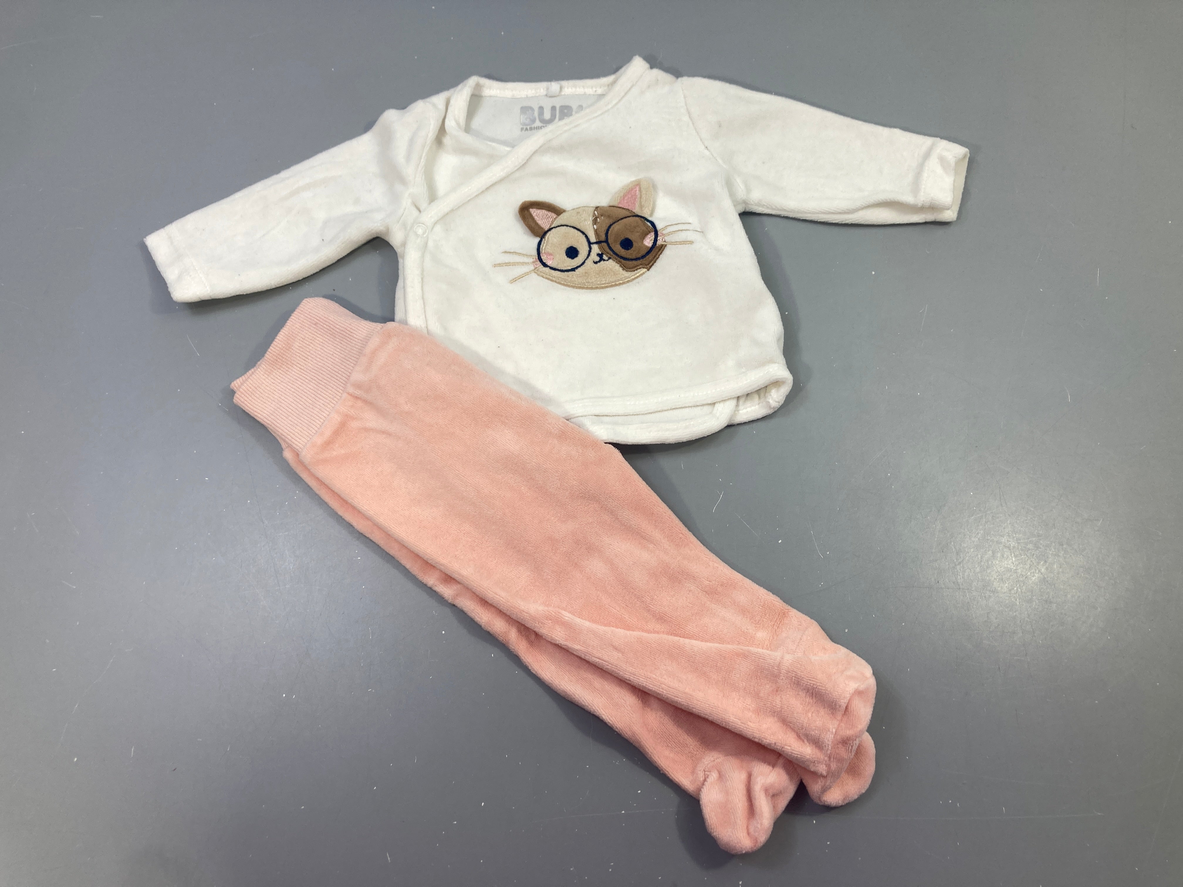 Pyjama velours 2pc chat blanc + pantalon rose