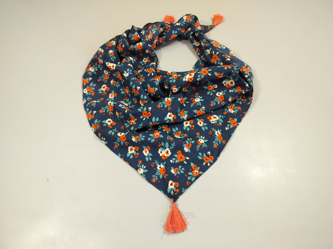 Foulard triangulaire bleu marine à fleurs  et pompons, moins cher chez Petit Kiwi