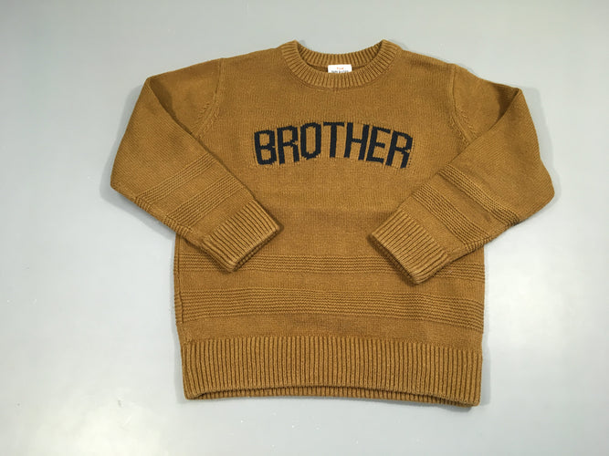 Pull brun Brother, légèrement bouloché, moins cher chez Petit Kiwi