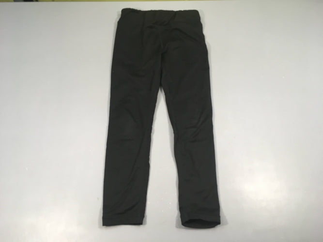 Sous-vêtement bas de ski noir, un peu bouloché, Wed'ze, moins cher chez Petit Kiwi