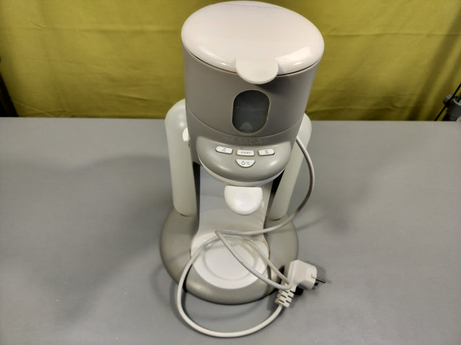 Bib'expresso, 3 en 1, distributeur d'eau chaude, bain marie et stérilisateur, moins cher chez Petit Kiwi
