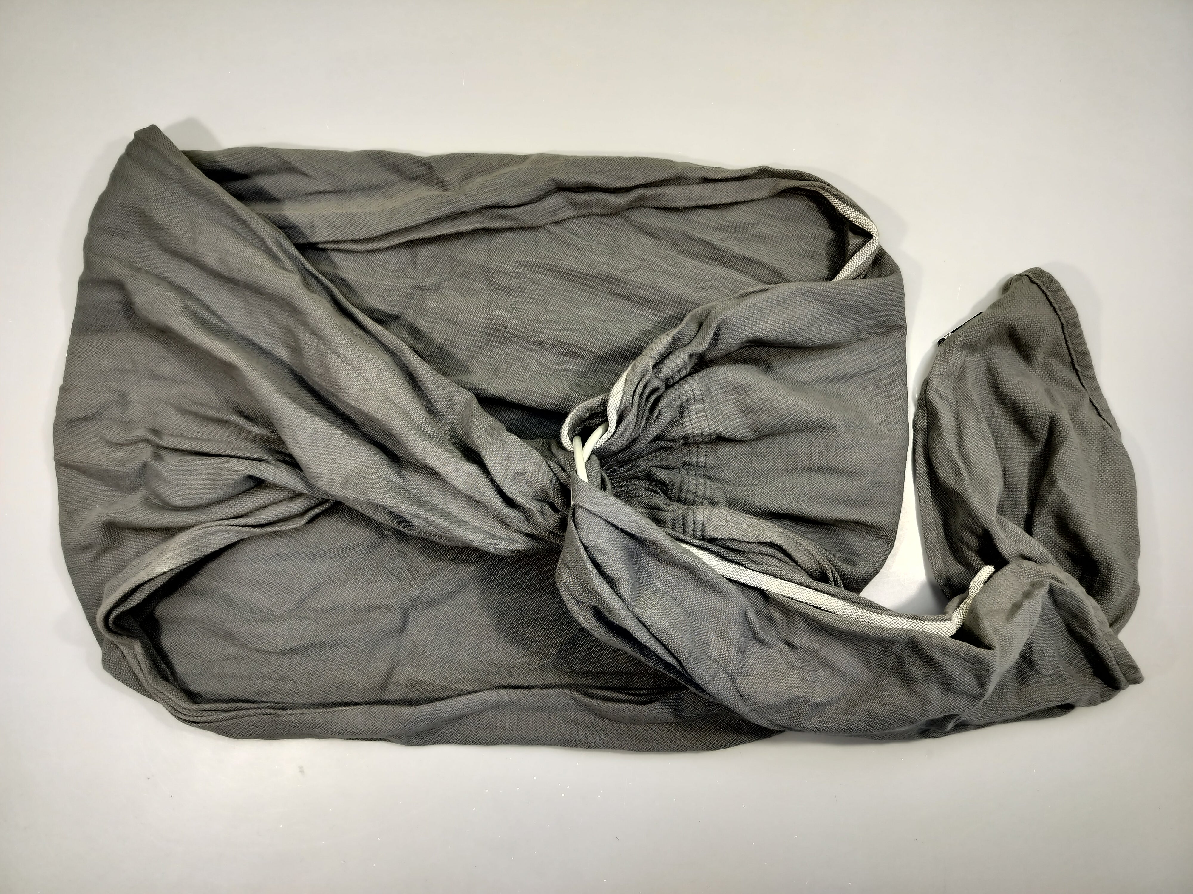 Echarpe de portage  sans noeud Néobulle tissé  gris.  3,5 à 15kg.   100% coton