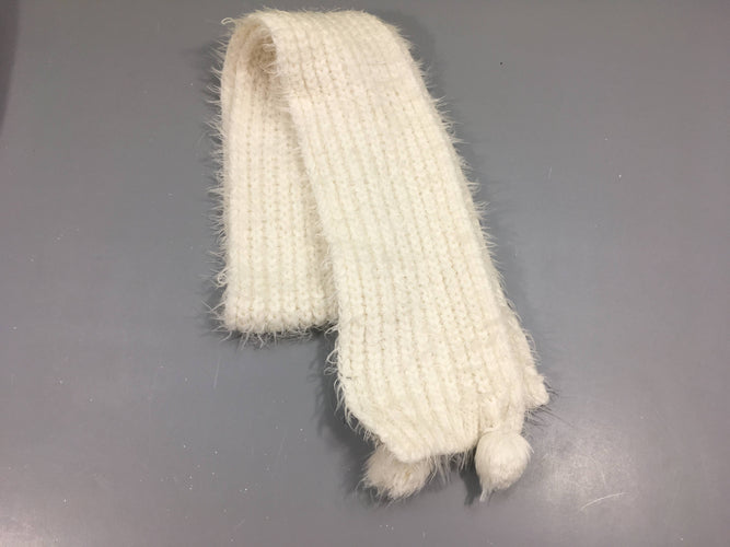Echarpe tricot blanc poils longs pompons, moins cher chez Petit Kiwi