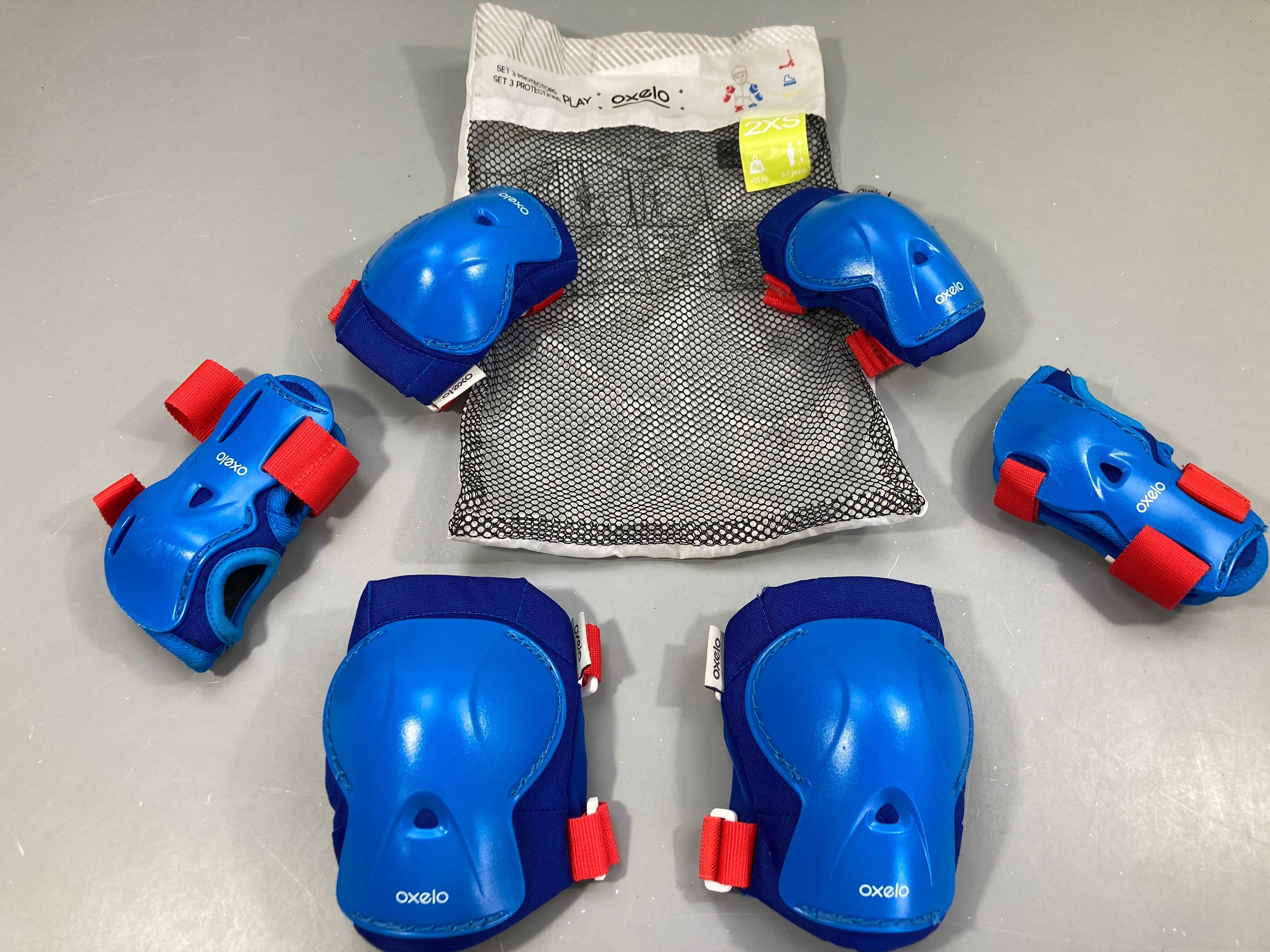 Kit de 3 prote.ctions bleu Oxelo 2XS 3-7a -de 25kg