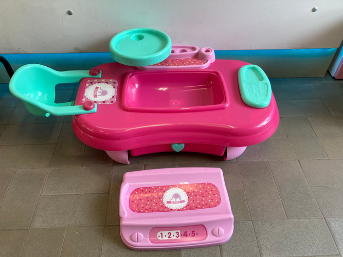 Table à langer et de soins pour bébé, moins cher chez Petit Kiwi