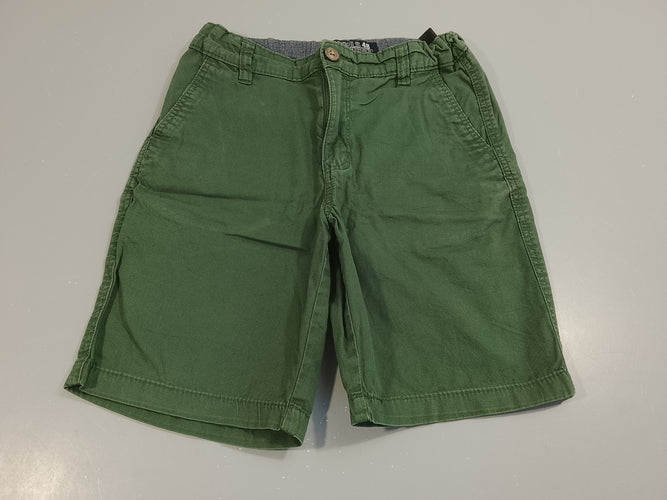 Bermuda chino vert bouteille, manque un bouton à l'arrière, moins cher chez Petit Kiwi